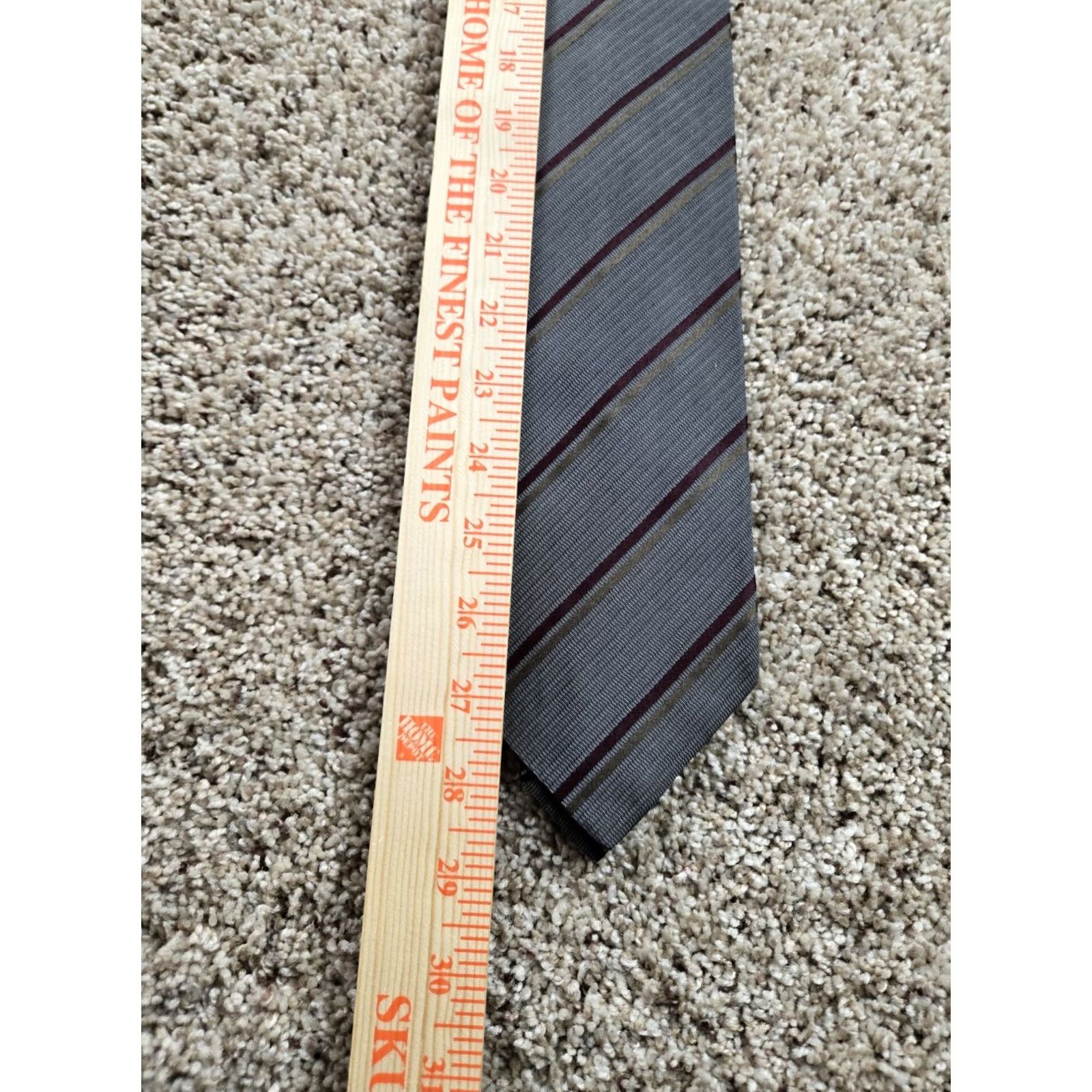 Giorgio Armani VINTAGE Giorgio Armani Tie Gray Silk 100% Silk Italy Made 90s Mens Tie Classic 57"-60" Width Medallion Florals Design Size ONE SIZE - 5 Thumbnail