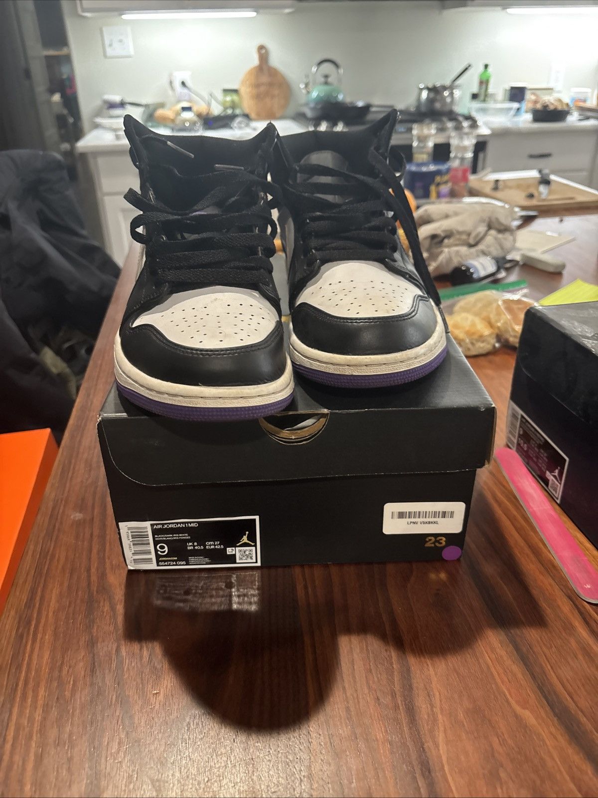 Jordan Brand Jordan 1 mid Dark iris Size US 9 / EU 42 - 1 Thumbnail