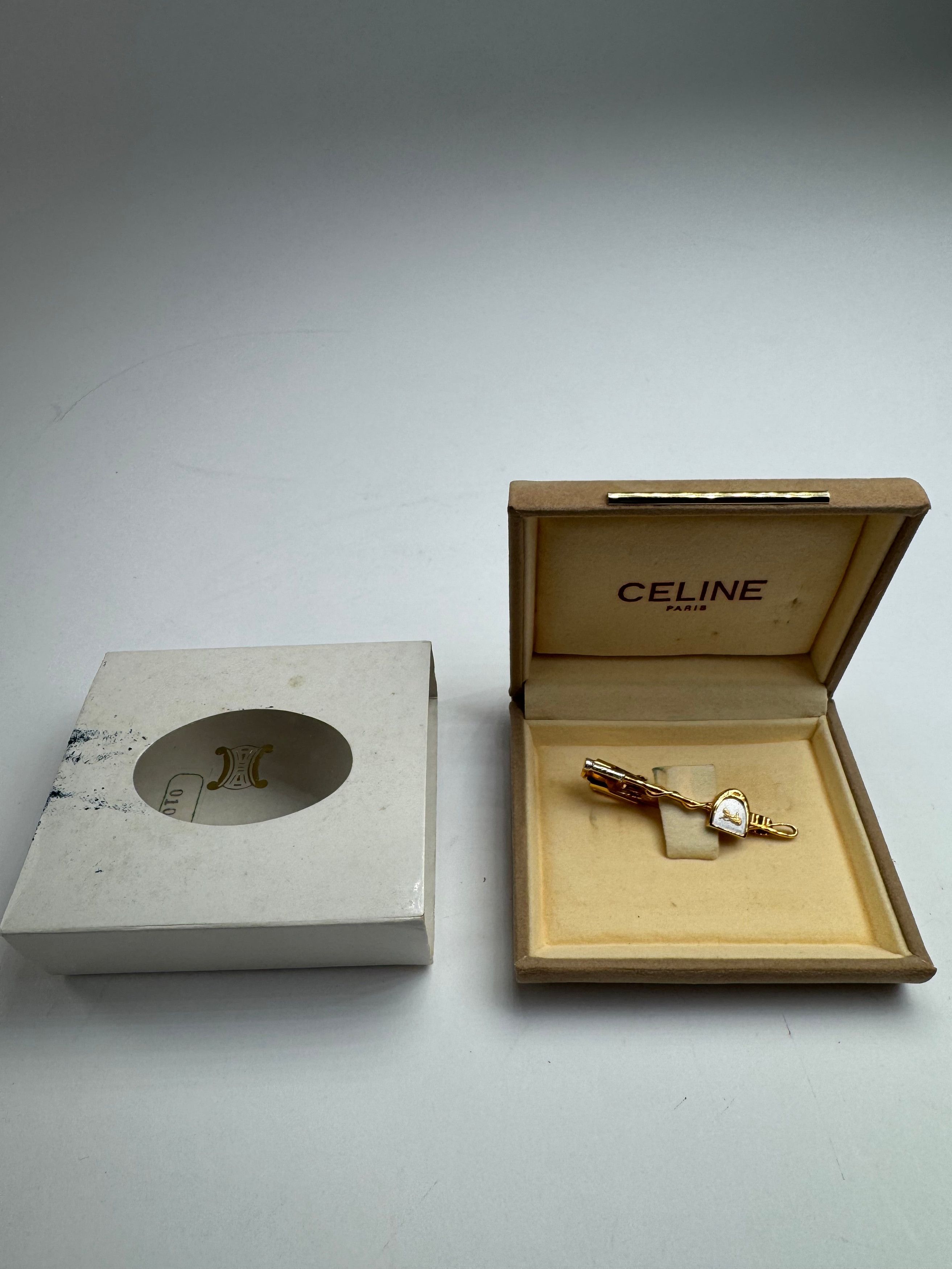Celine Vintage Paris Carriage Logo Clamp Golden Size ONE SIZE - 1 Thumbnail