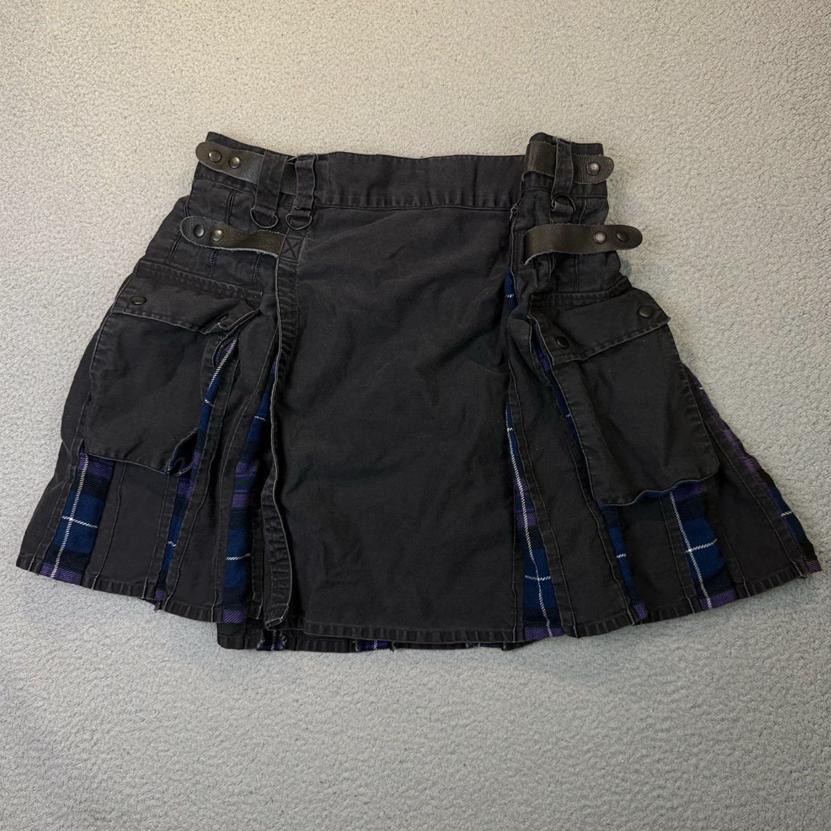 Vintage UFS Kilt Mens 46 Black Blue Purple Tartan Gothic Cotton Pockets Buckle Cargo Workwear Casual Travel Size US 30 / EU 46 - 3 Thumbnail