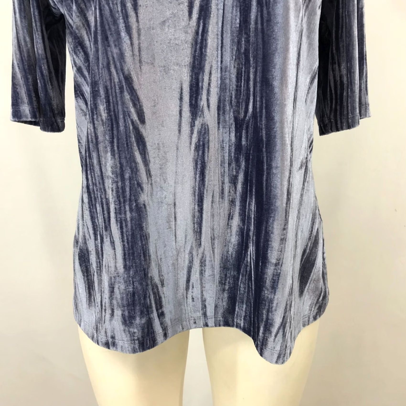 Vintage PILCRO - WOMEN'S LARGE - LAVENDER ELBOW LENGTH SLEEVE VELOUR SOFT TOP SHIRT Size L / US 10 / IT 46 - 3 Thumbnail