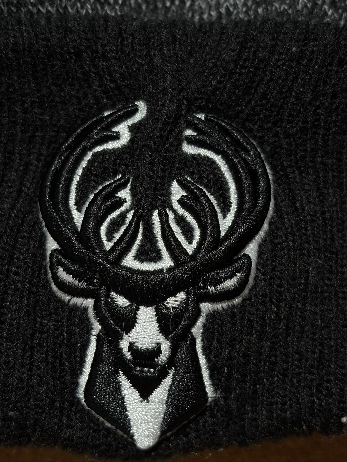 New Era Milwaukee Bucks Hat Beanie NBA Basketball New Era Size ONE SIZE - 3 Thumbnail