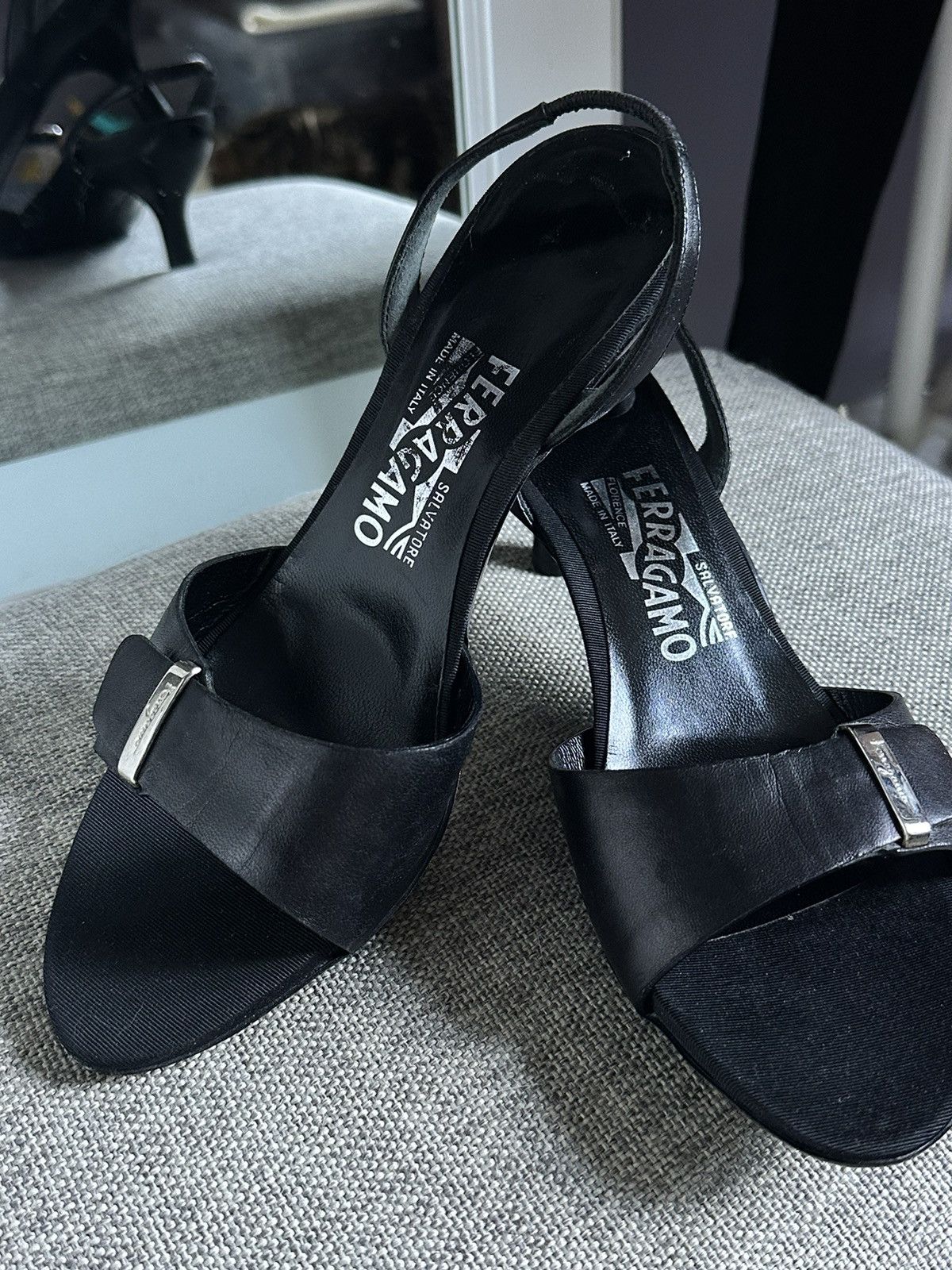 Salvatore Ferragamo Salvadore Ferragamo black heel Size US 7 / IT 37 - 1 Thumbnail