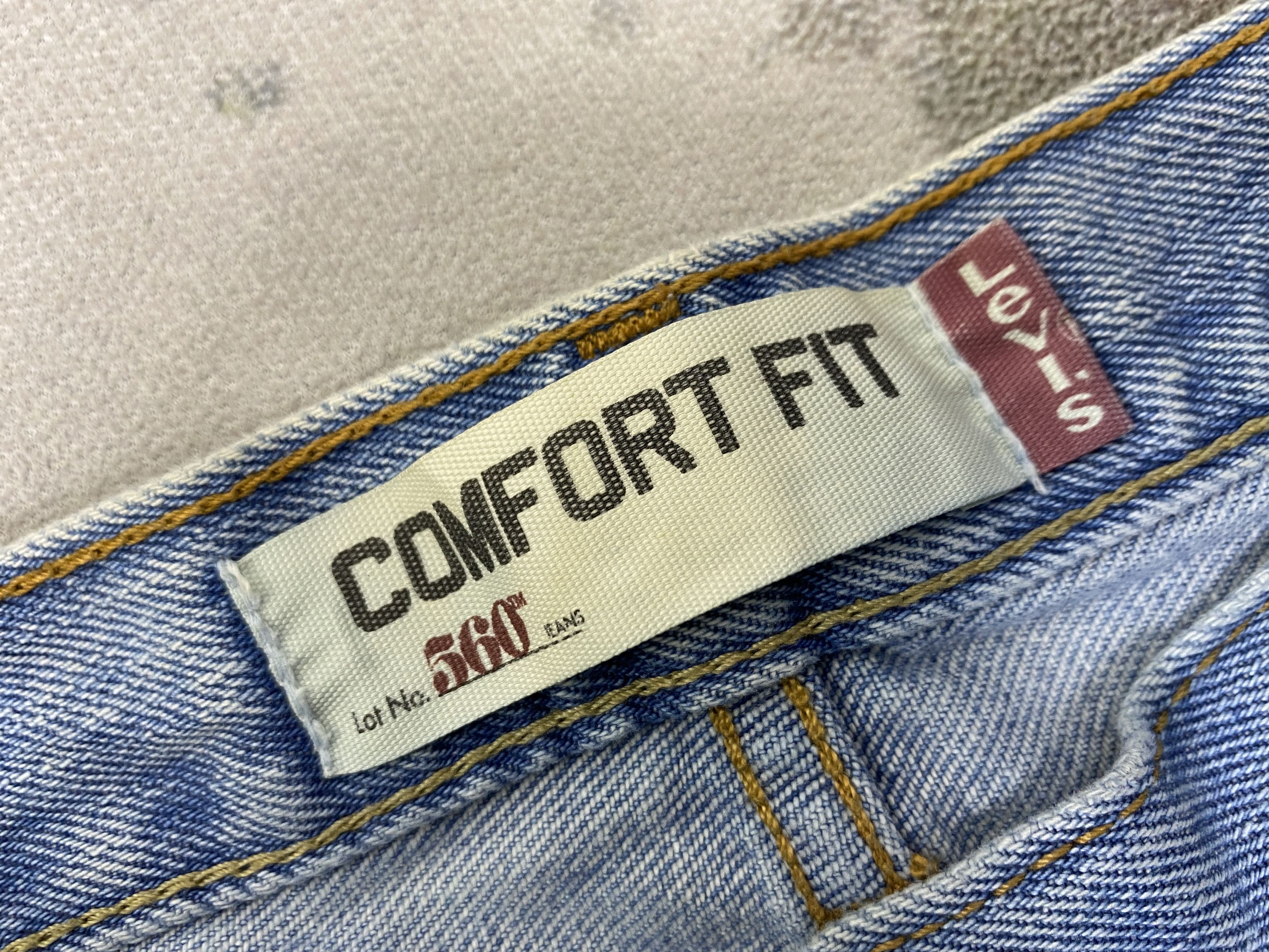 Levi's Blue Vintage Levi's 560 Jeans 38x33 Denim -JN2078 Size US 38 / EU 54 - 8 Thumbnail