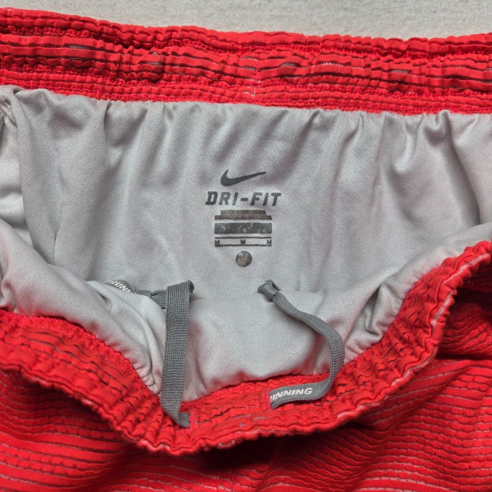 Nike Nike Dri-Fit Womens Orange Athletic Shorts Medium Size 32" / US 10 / IT 46 - 2 Thumbnail