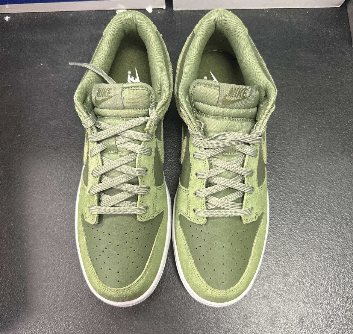 Nike Size 10.5 - Nike Dunk Low ‘Palm Green’ - 904234-300 Size US 10.5 / EU 43-44 - 4 Thumbnail