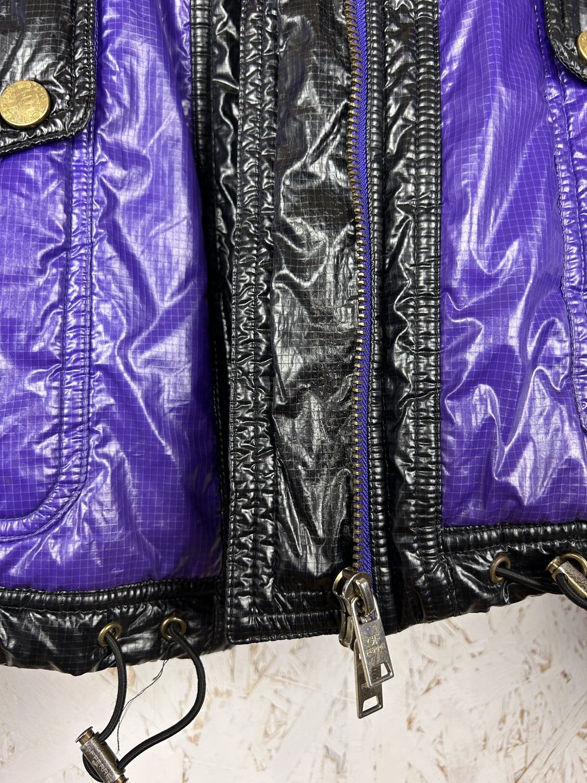 Ferre 00s Vintage 2009 Archive GF Ferre Shiny Nylon Jacket Size S / US 4 / IT 40 - 11 Thumbnail
