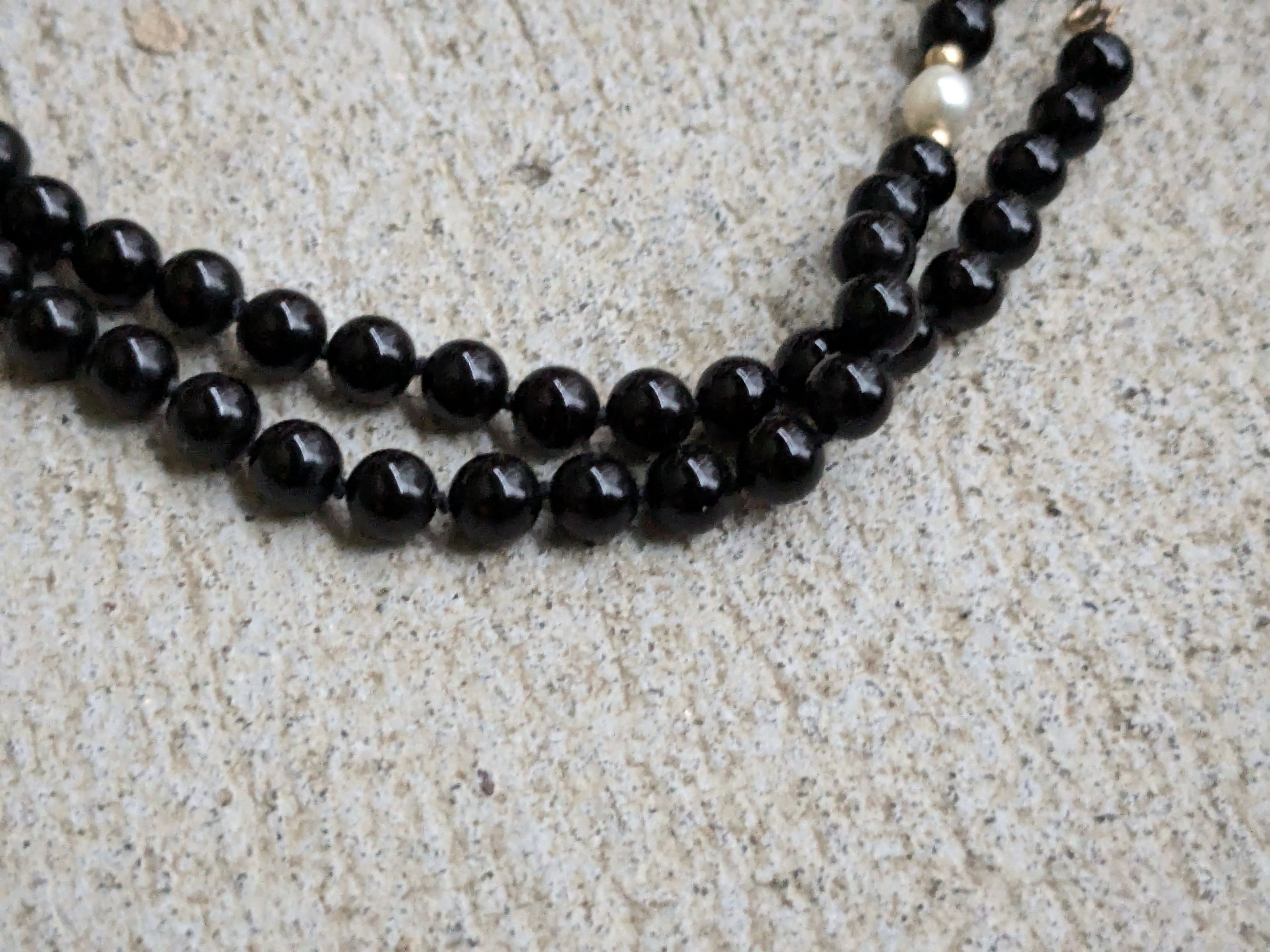 Vintage Vintage 14k Gold Onyx Necklace Beads Round Size ONE SIZE - 3 Thumbnail