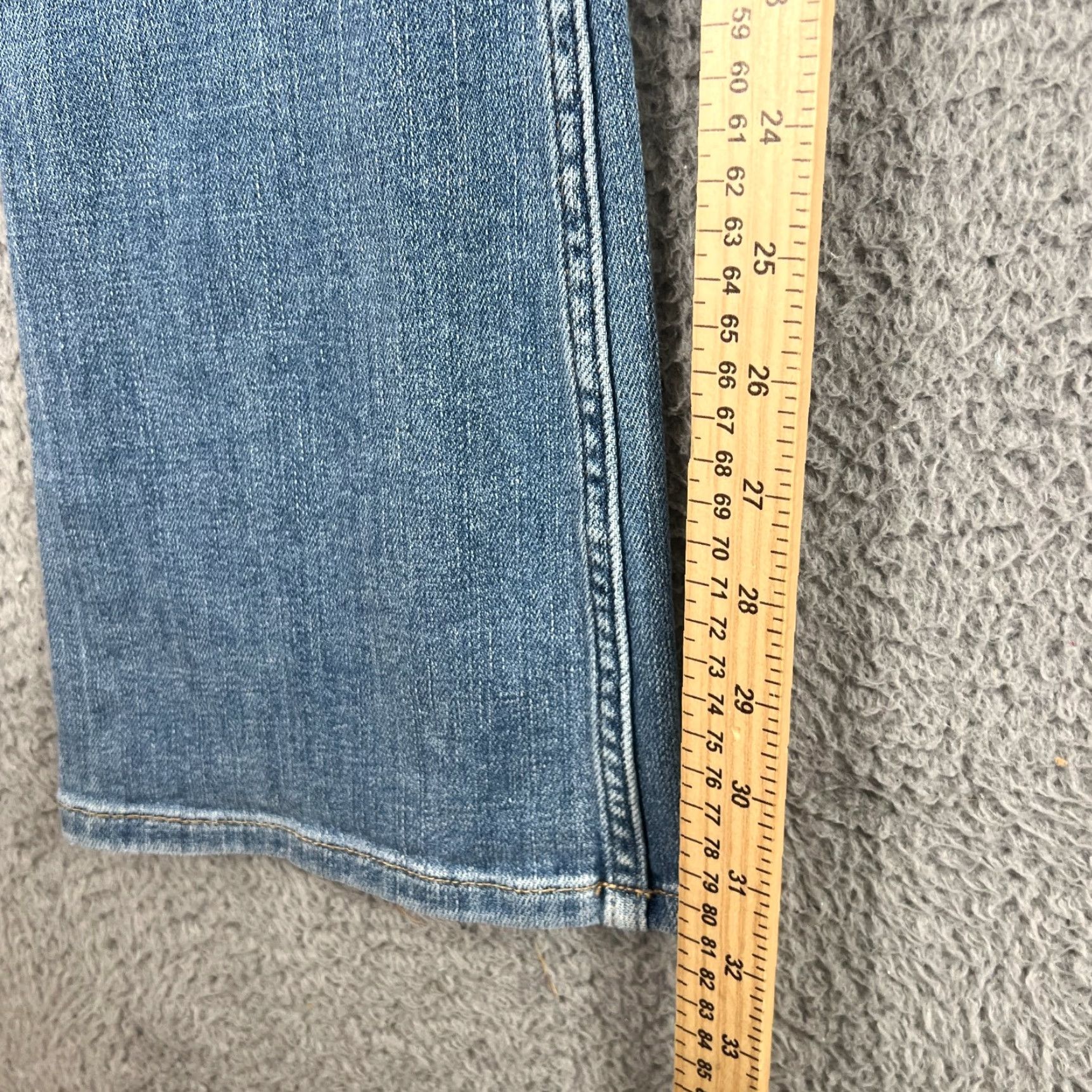 Free People Free People Jeans Womens 26 Blue Flare Mid Rise Denim Boho Stretch Regular Inseam 31 Modern Vintage: No Womens Size 26" / US 2 / IT 38 - 6 Thumbnail