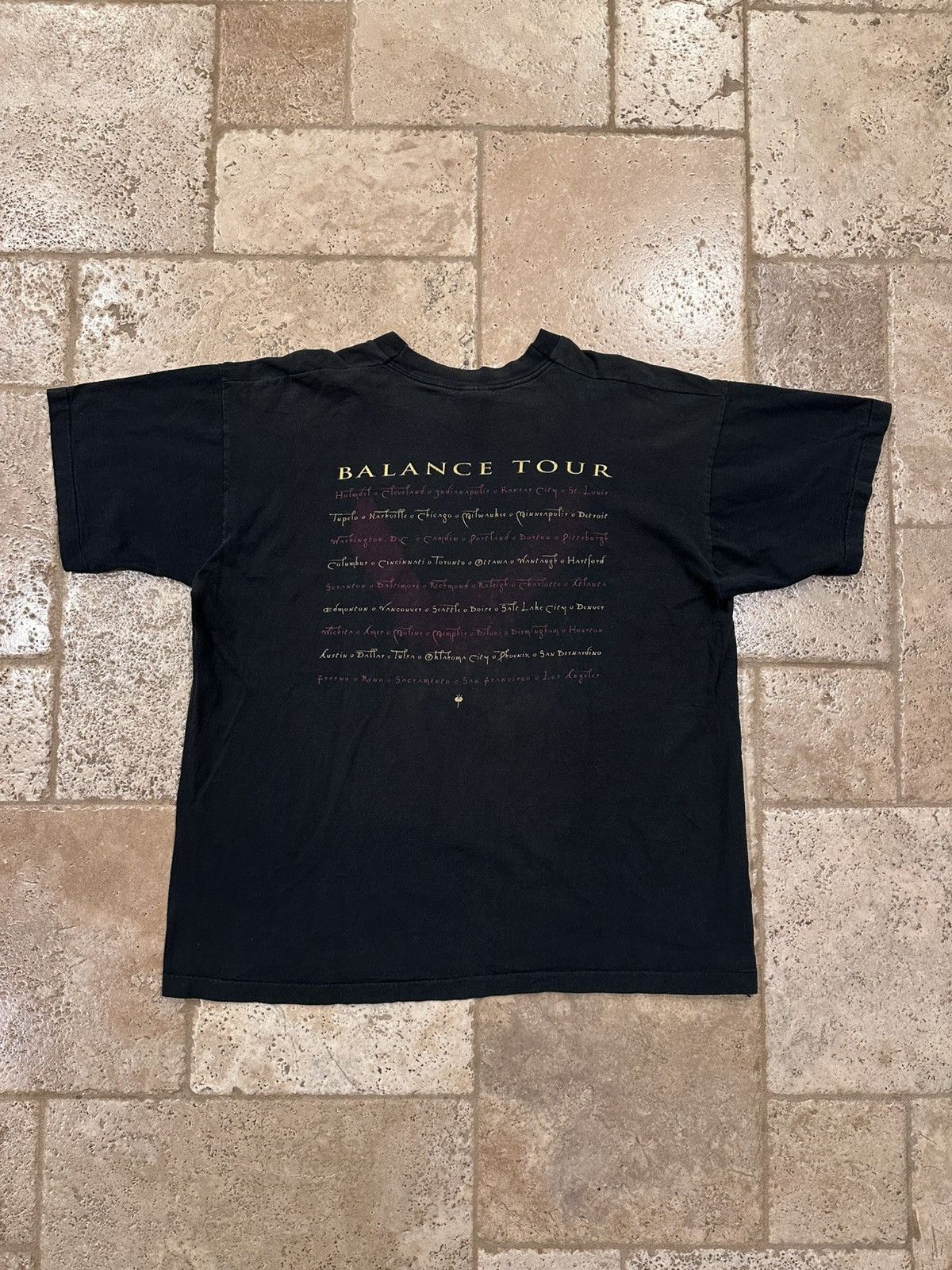 Band Tees × Fruit Of The Loom × Vintage Vintage Van Halen 1995 Twins Balance Tour Band T-Shirt Size US XL / EU 56 / 4 - 8 Thumbnail