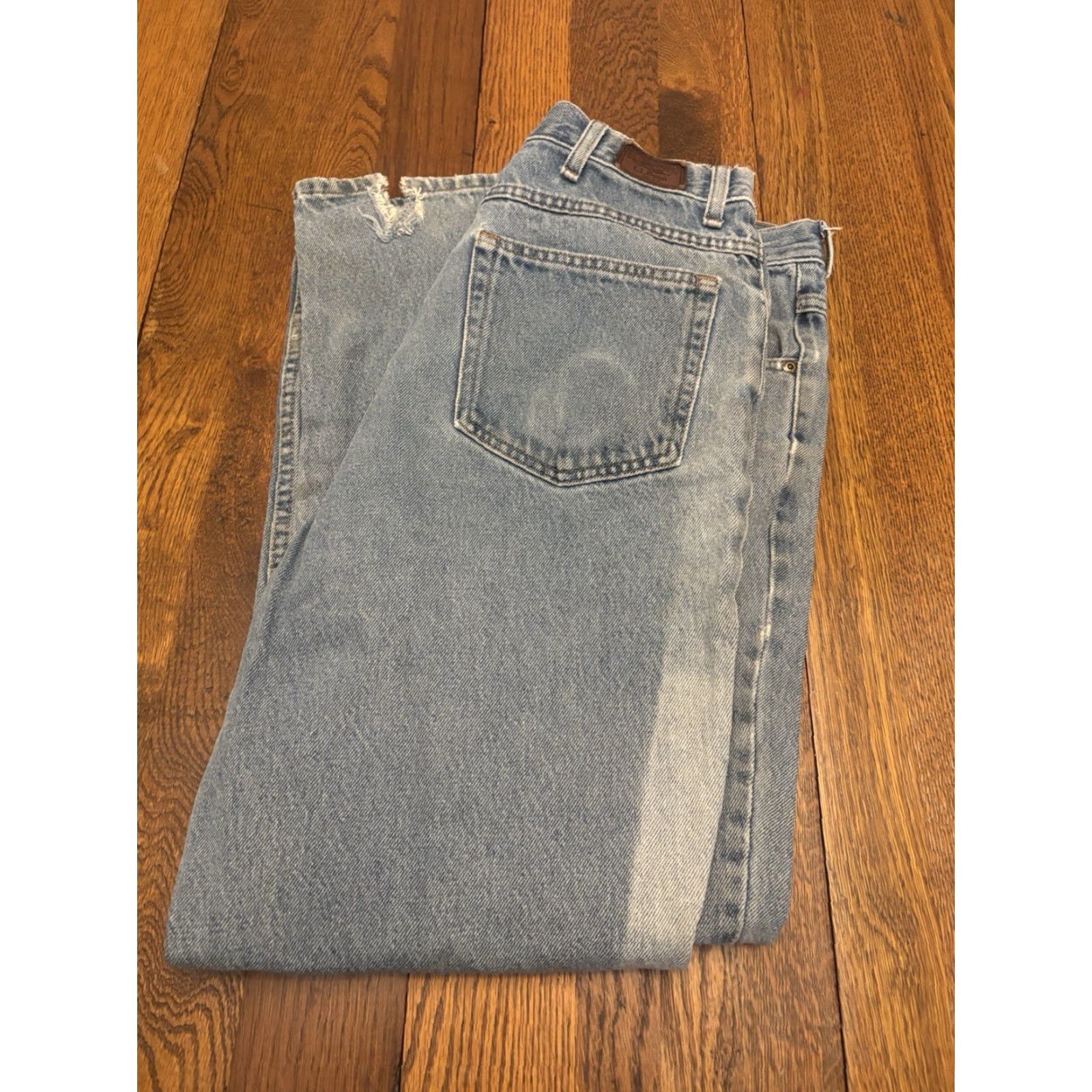 Vintage VINTAGE L.L.Bean Classic Fit Jeans Medium Wash Straight Leg 35 x 30 Mens 90s Logo Blue Denim Size US 35 - 5 Thumbnail