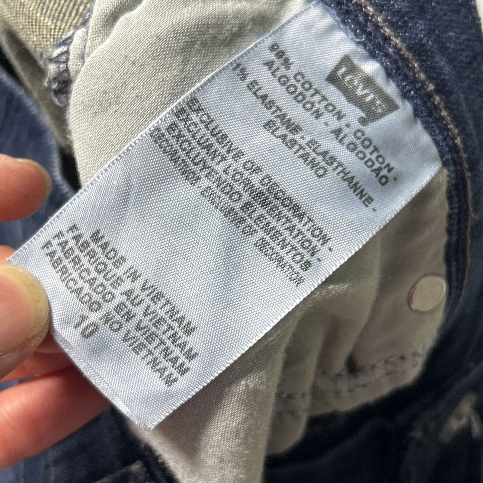 Levi's Levis Baggy Tapered Short Jhorts Women 10 32x15 Capri Button Size 32" / US 10 / IT 46 - 4 Thumbnail