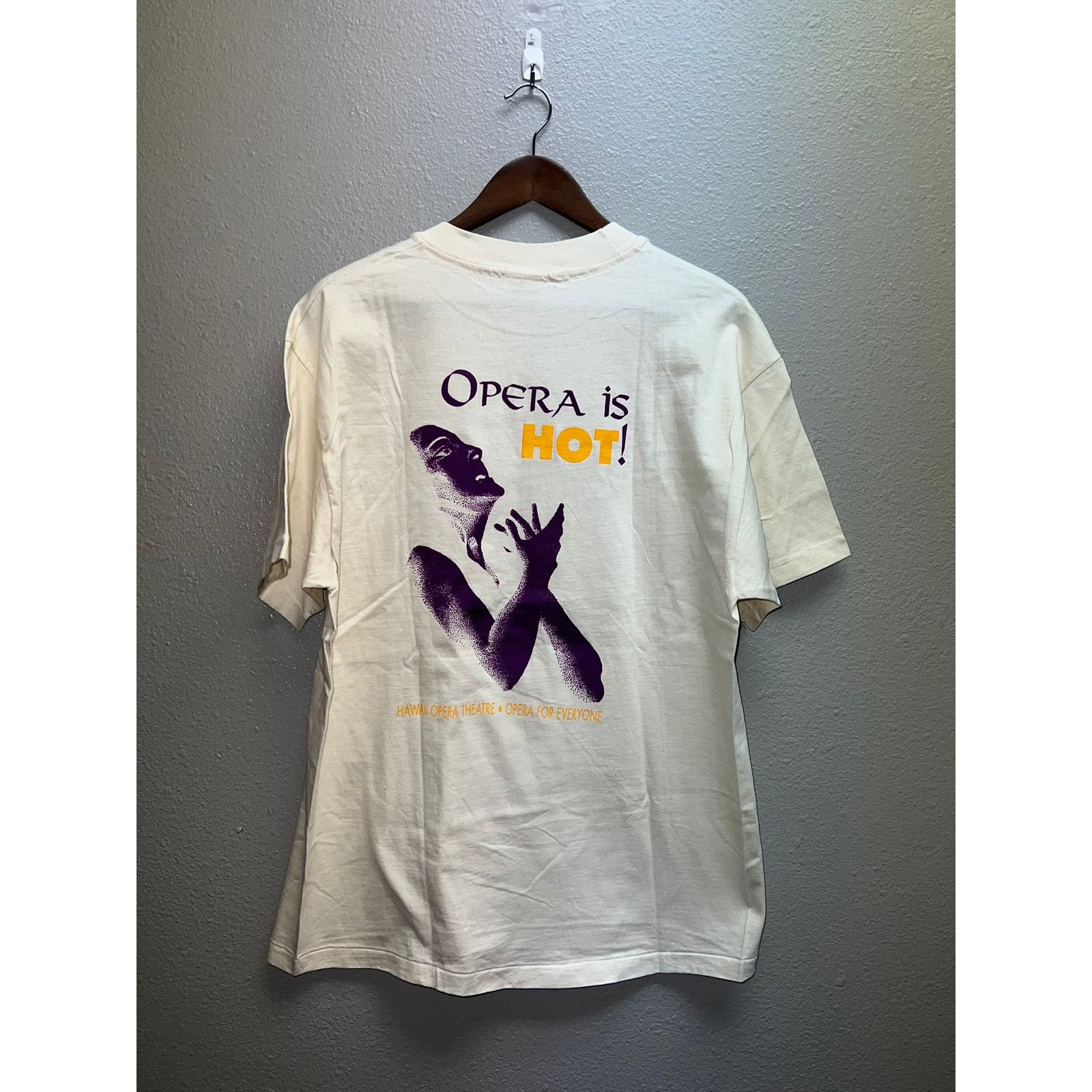 Hanes Vintage Hawaii Shirt Opera Theatre Guild Hawaiian Tee 90s L Size US L / EU 52-54 / 3 - 5 Thumbnail