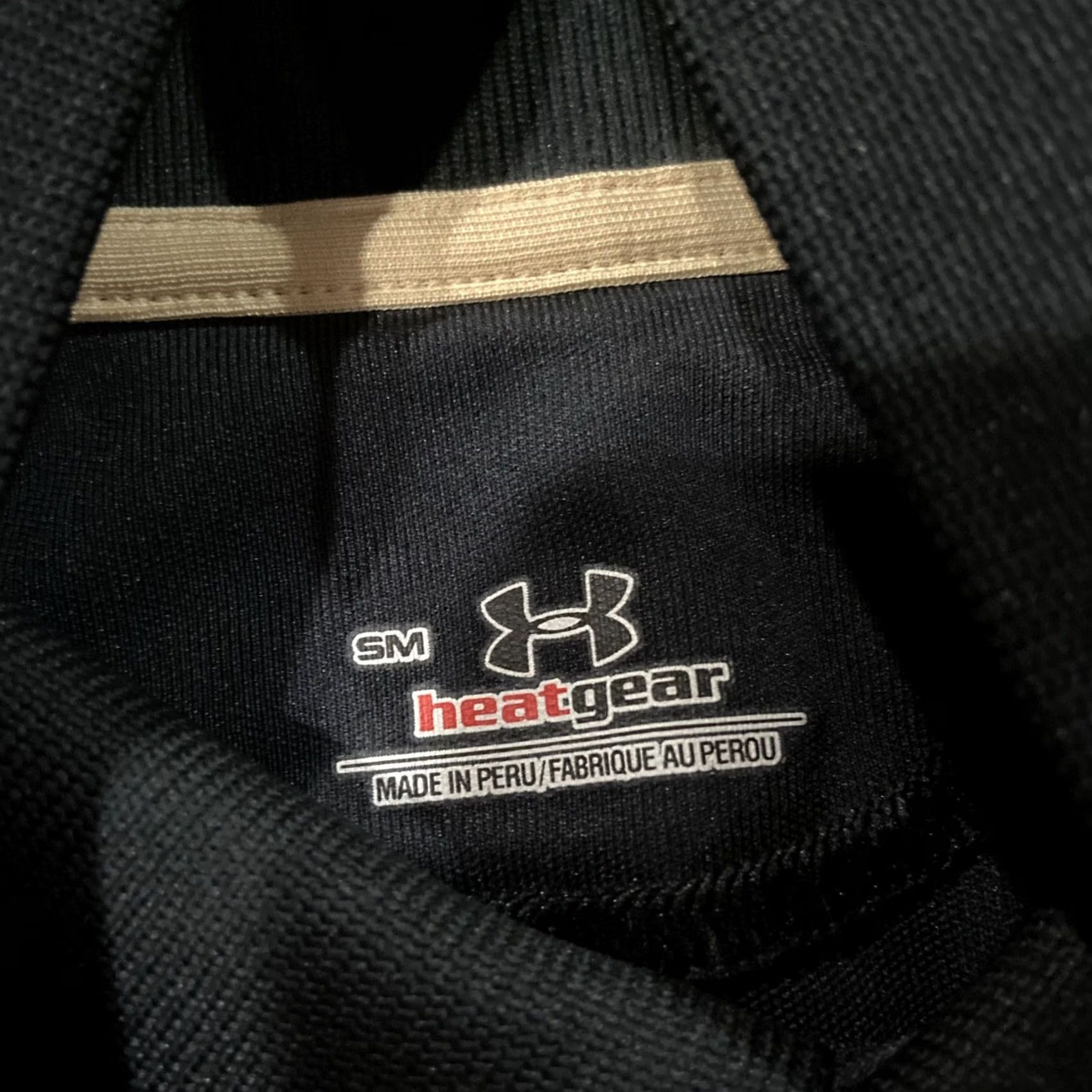 Under Armour Under Armour Polo Shirt Black Army West Point Knights HeatGear Mens S Black Gold Logo Colorblock Short Sleeve Chat Mens Size US S / EU 44-46 / 1 - 2 Thumbnail