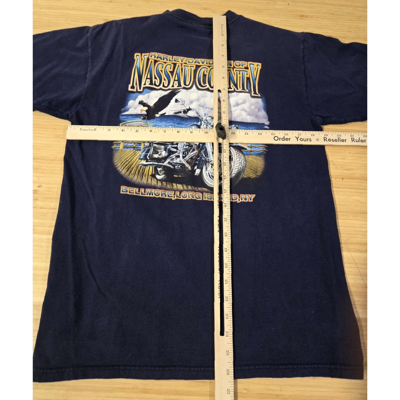 Harley Davidson VINTAGE Harley-Davidson Shirt Mens M Blue Eagle American Flag 90s Nassau County Patriotic Harley-Davidson T-Shirt Mens Medium Blue Eagle USA 90s Size US M / EU 48-50 / 2 - 6 Thumbnail