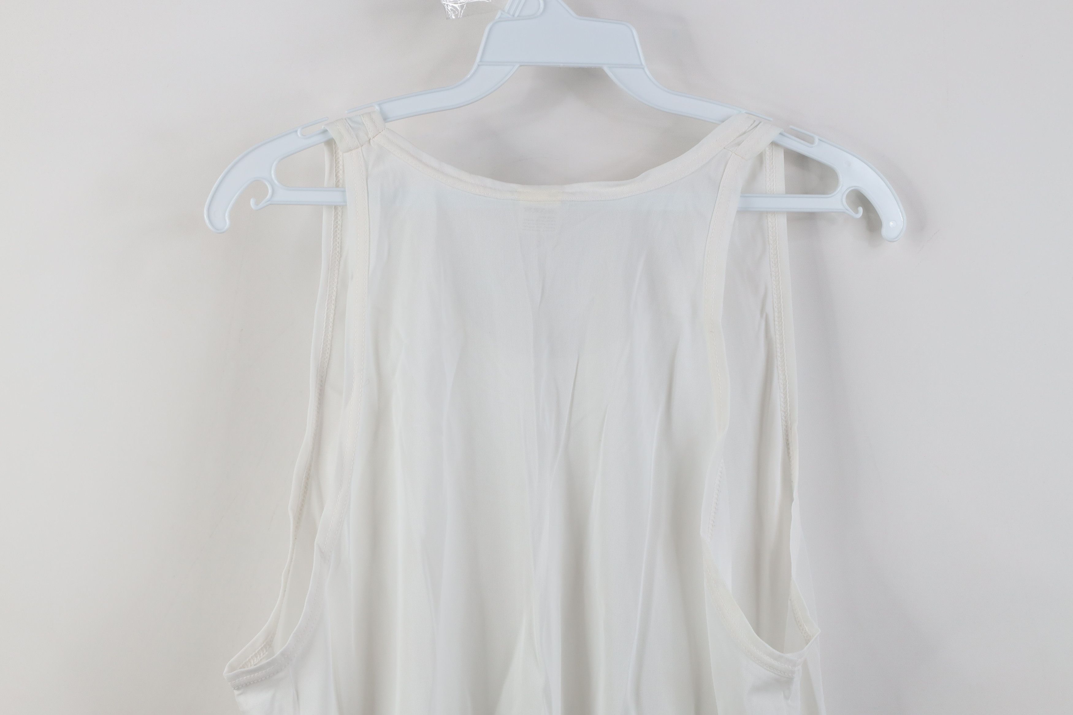 Vintage Vintage 70s Streetwear Tank Top T-Shirt White Nylon USA Size US L / EU 52-54 / 3 - 7 Thumbnail