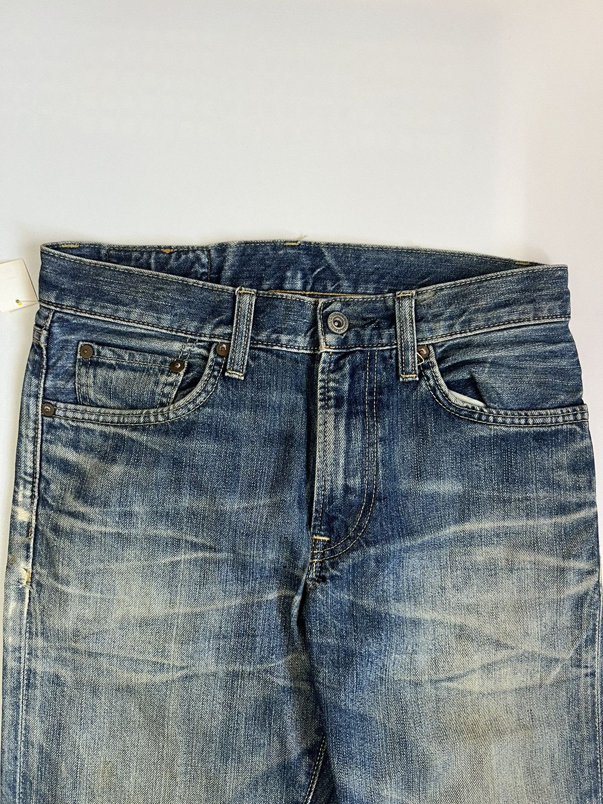Uniqlo Uniqlo UJ Regular Fit Dirty Washed Denim Size US 29 - 5 Thumbnail