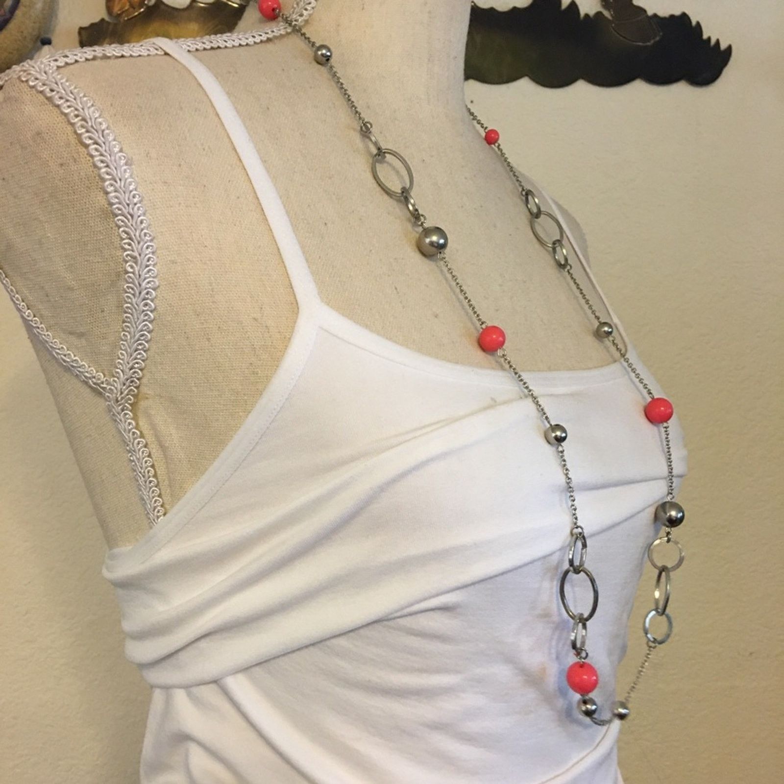 Vintage Vintage long silver tone chain pink pearl necklace Size ONE SIZE - 3 Thumbnail
