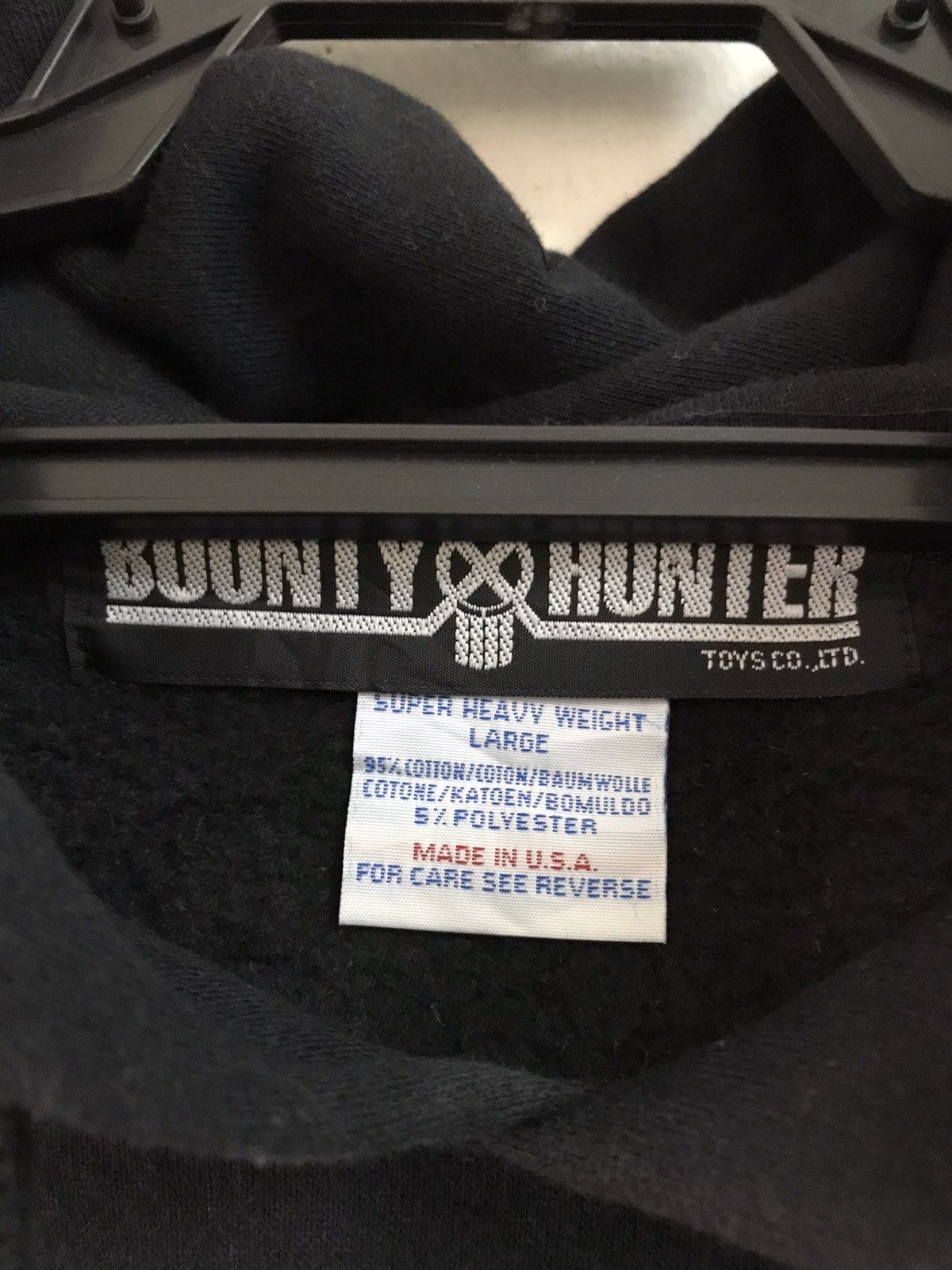 Vintage Bounty Hunter Hoodie Sweatshirt Black Dragon