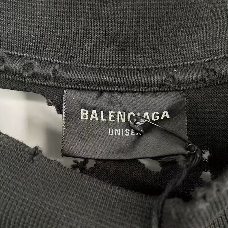 Balenciaga Balenciaga Back梵文 Letter Destroyed Short Sleeve Size US S / EU 44-46 / 1 - 3 Thumbnail