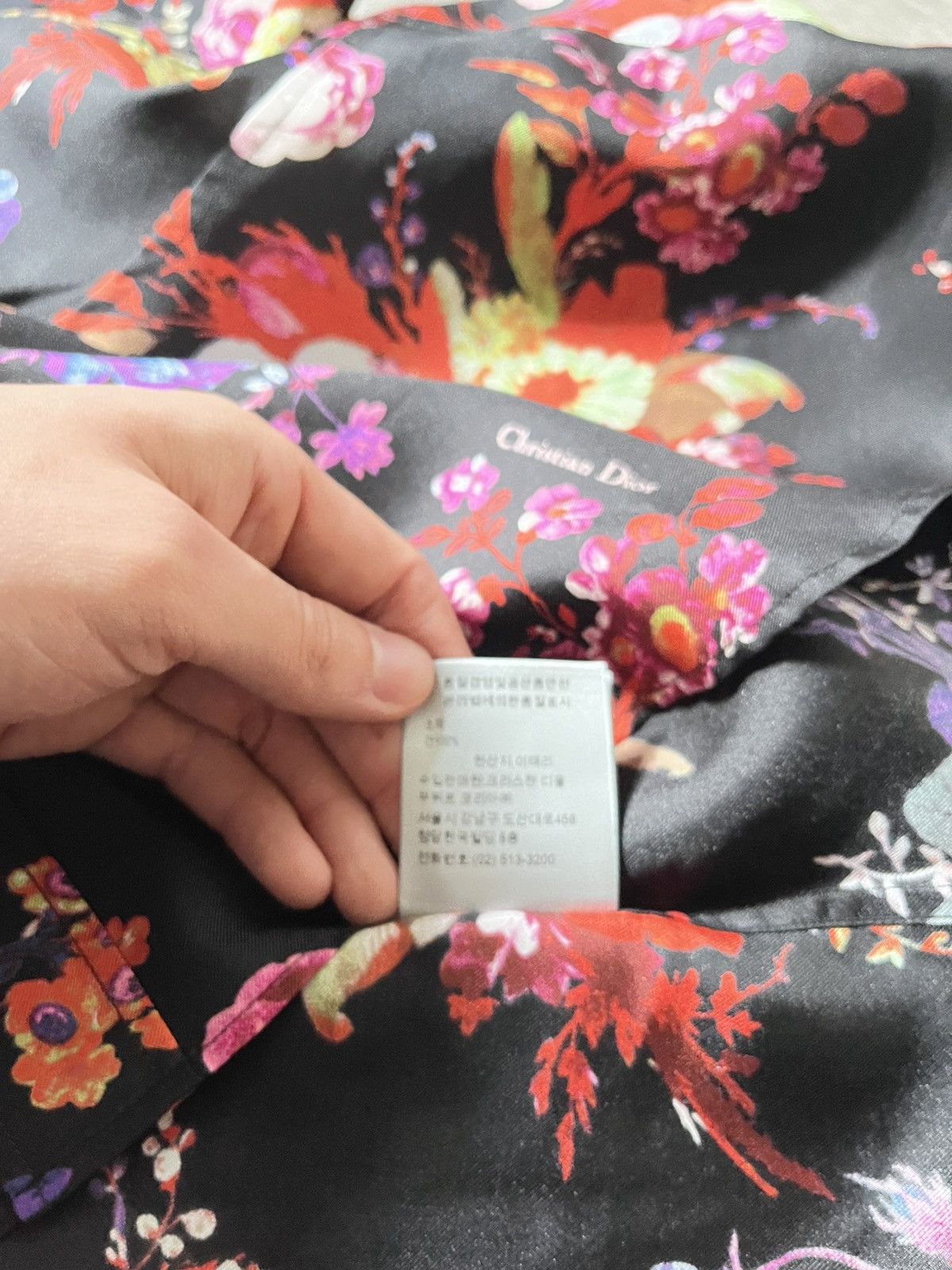 Dior × Kaws Dior x Kaws S/S 2019 silk shirt Bouquet De Fleurs print Size US M / EU 48-50 / 2 - 17 Thumbnail