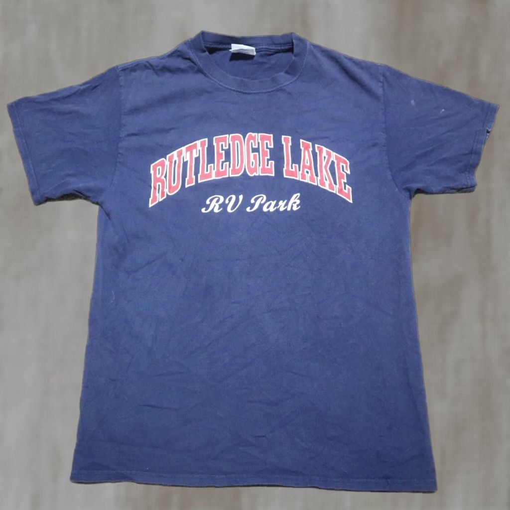 Vintage VINTAGE Rutledge Lake RV Park Blue Gift Tee Shirt Short Sleeve Adult Men's M Medium Size US M / EU 48-50 / 2 - 1 Thumbnail