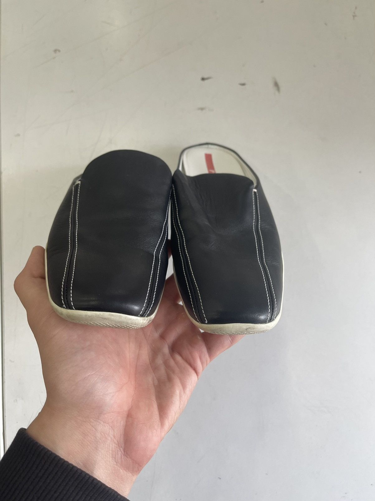 Designer × Prada × Vintage Prada 2000s vintage leather mules flats Size US 7 / IT 37 - 5 Thumbnail