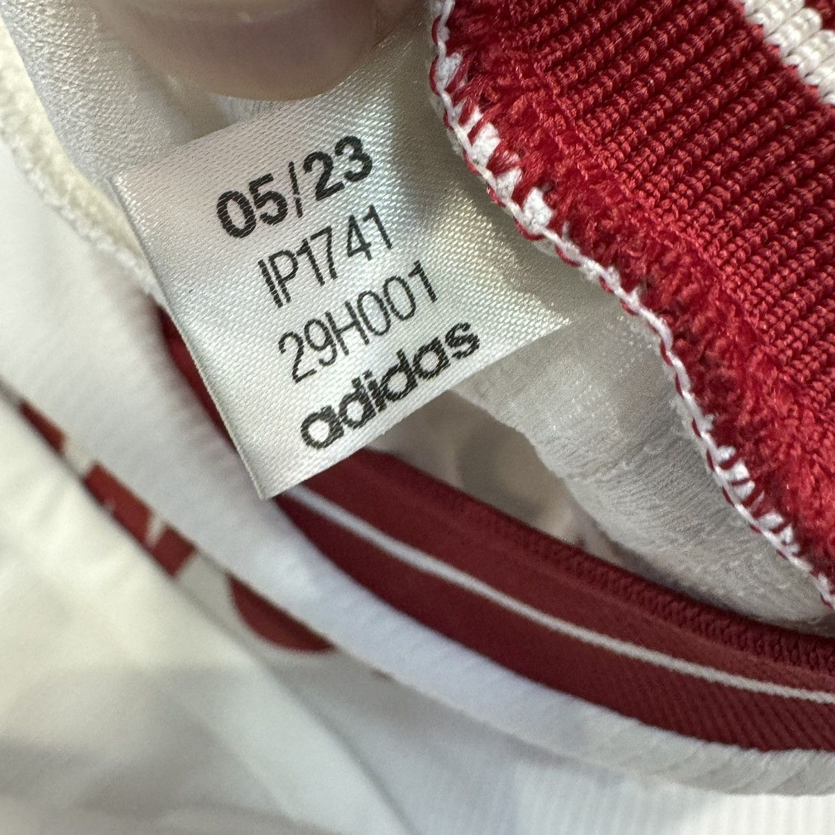 Adidas Manchester united 23/24 away shirt #17 Garnacho Size US S / EU 44-46 / 1 - 9 Thumbnail