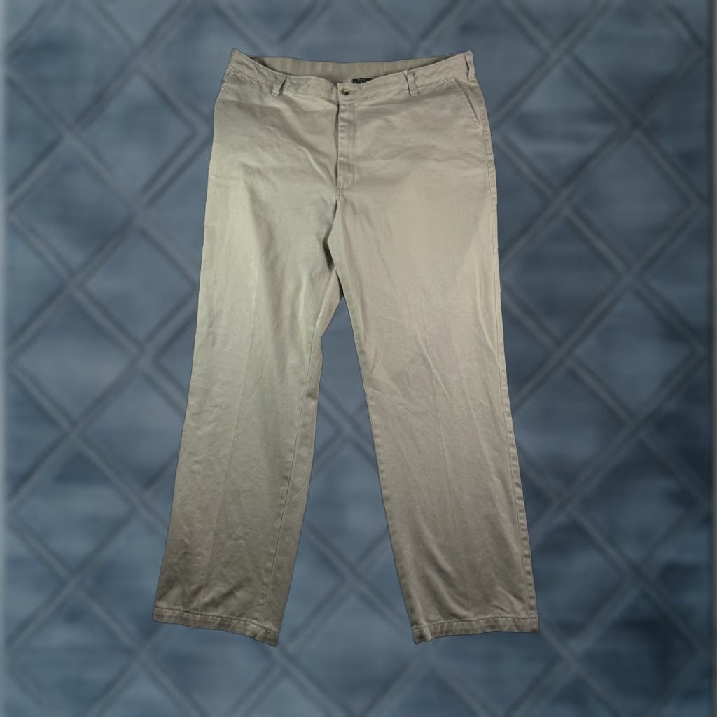 Wrangler Wrangler Riata Pants Men’s 42x32 Khaki Pleated Front Relaxed Fit Stretch Size US 42 / EU 58 - 1 Thumbnail