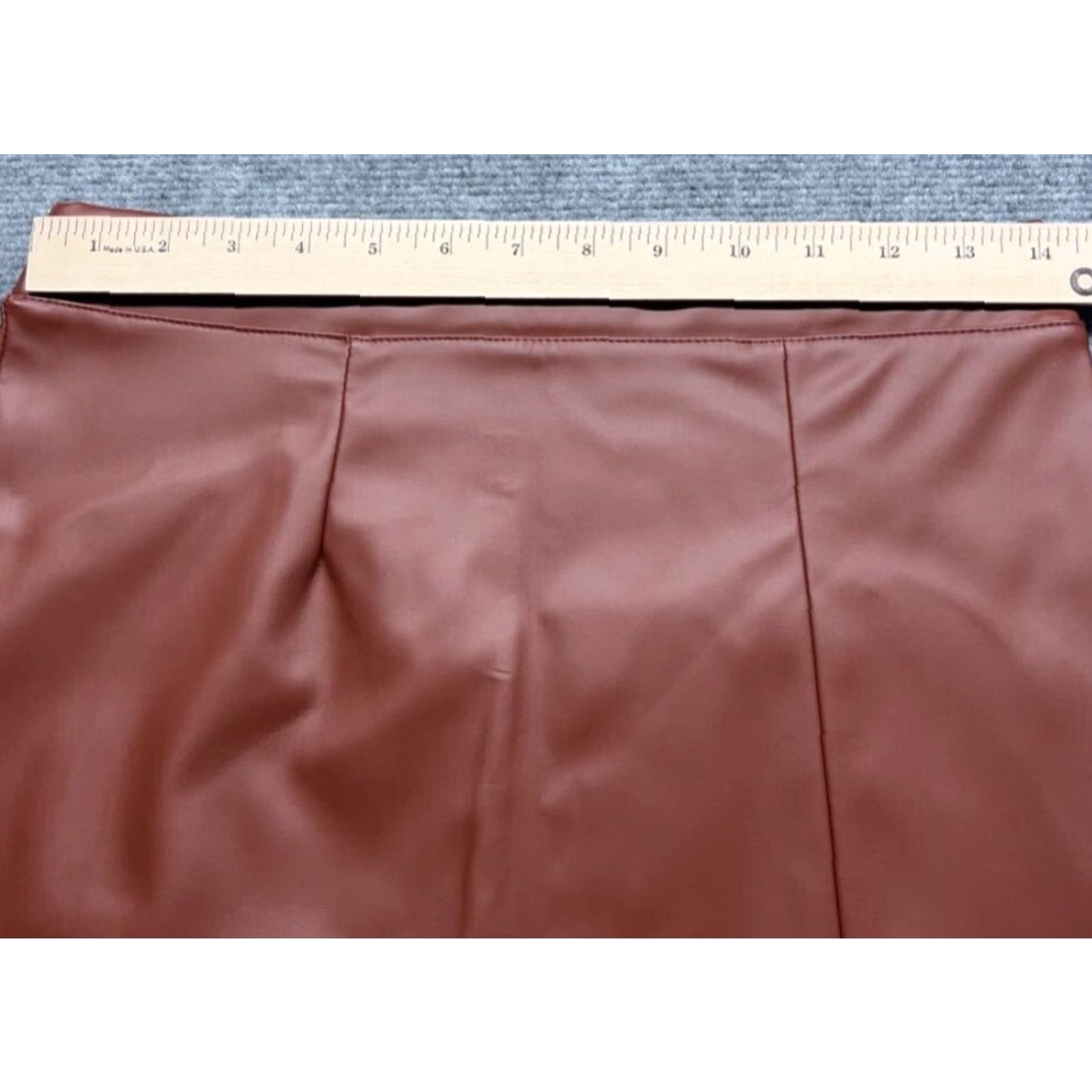 Vintage Rue21 Mini Skirt Womens M Brown Faux Leather Slit Stretch Zip Lined New Size 32" / US 10 / IT 46 - 4 Thumbnail