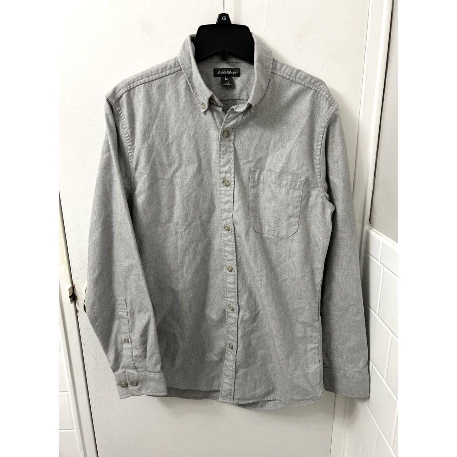 Eddie Bauer VINTAGE Eddie Bauer Work Shirt Mens S Gray Cotton Twill Button-Down L/S Size US S / EU 44-46 / 1 - 2 Thumbnail