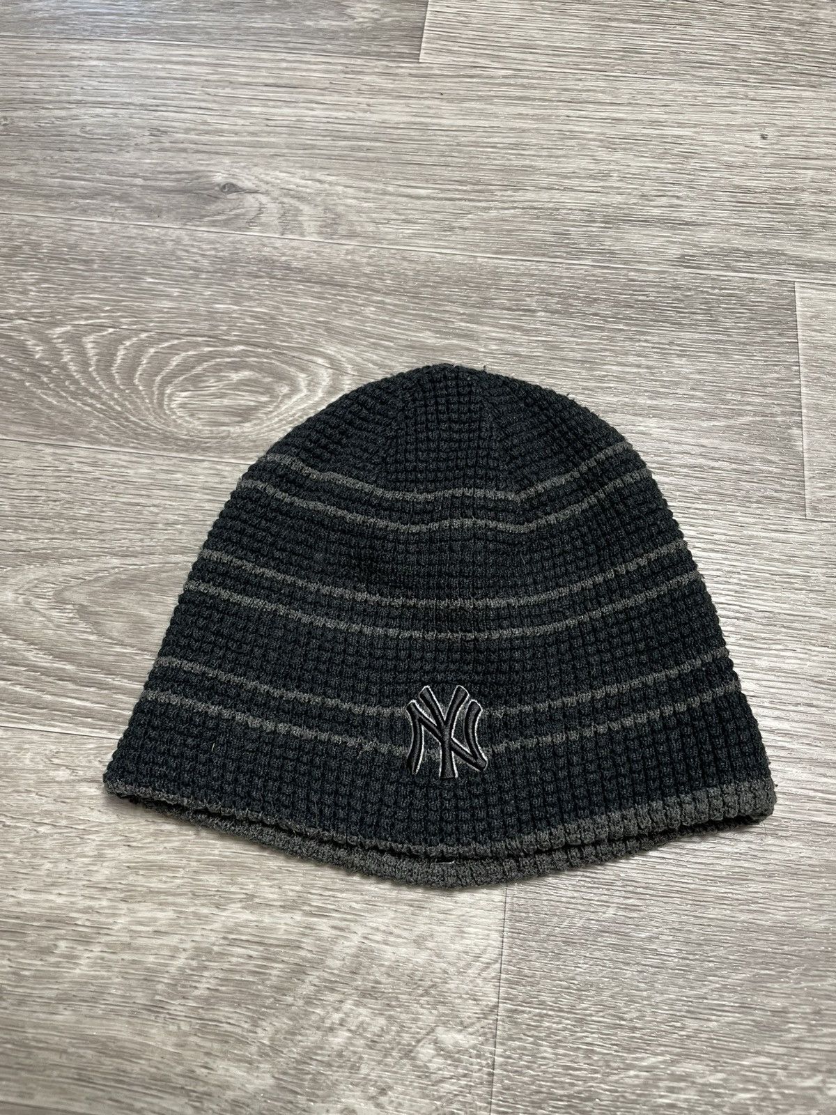 New York Yankees Vintage 00s NY Yankees Double Sided Waffle Beanie Hat Y2K OG Size ONE SIZE - 3 Thumbnail
