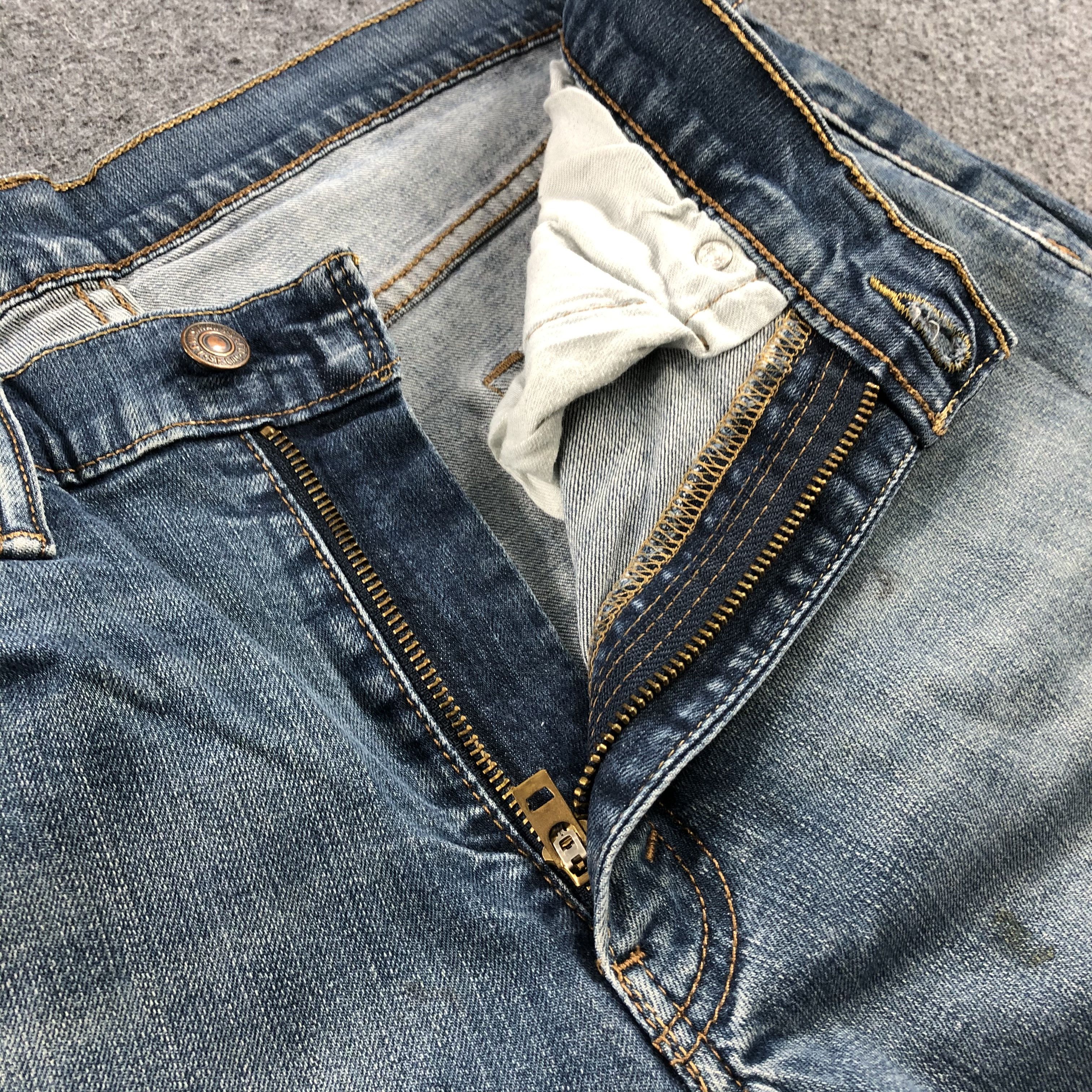 Levi's Vintage Blue Wash Levis 514 Jeans-J1558 Size US 34 / EU 50 - 11 Thumbnail