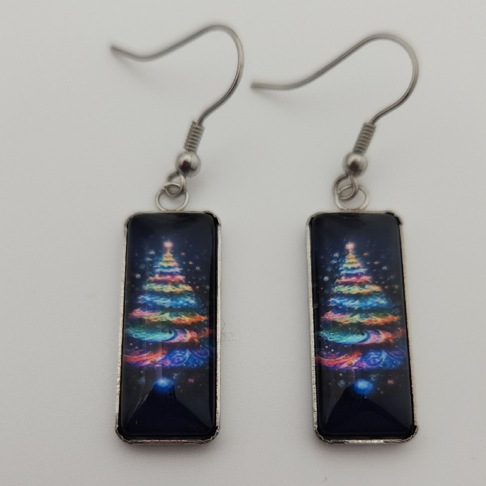 Other Christmas Tree Glass Earrings Holiday Rectangular Dangle New Size ONE SIZE - 4 Thumbnail