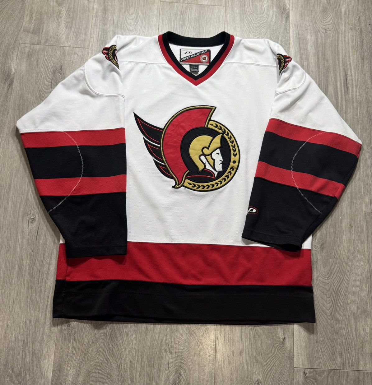 Pro Player Vintage Ottawa Senators Jersey Mens XL White Pro Player Size US XL / EU 56 / 4 - 1 Thumbnail