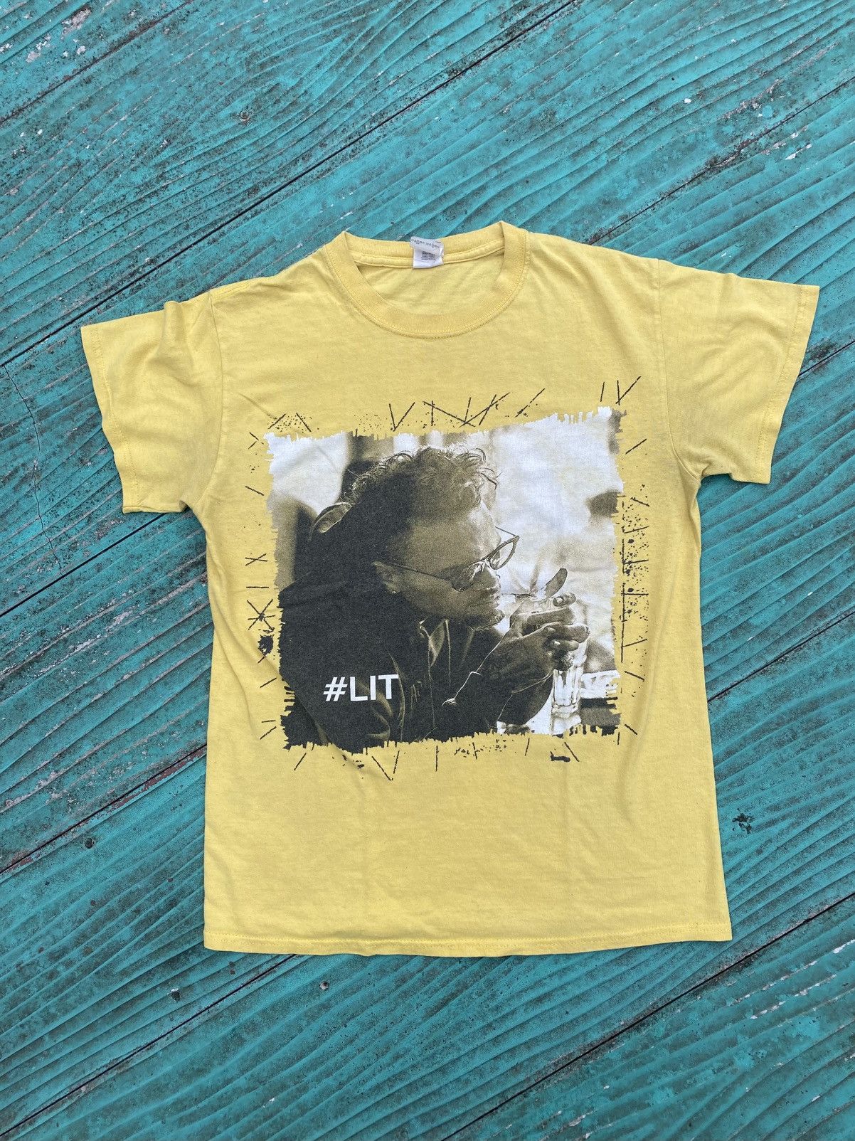 Gildan Chris brown #LIT heartbreak on a full moon tour 2018 Size US S / EU 44-46 / 1 - 1 Thumbnail