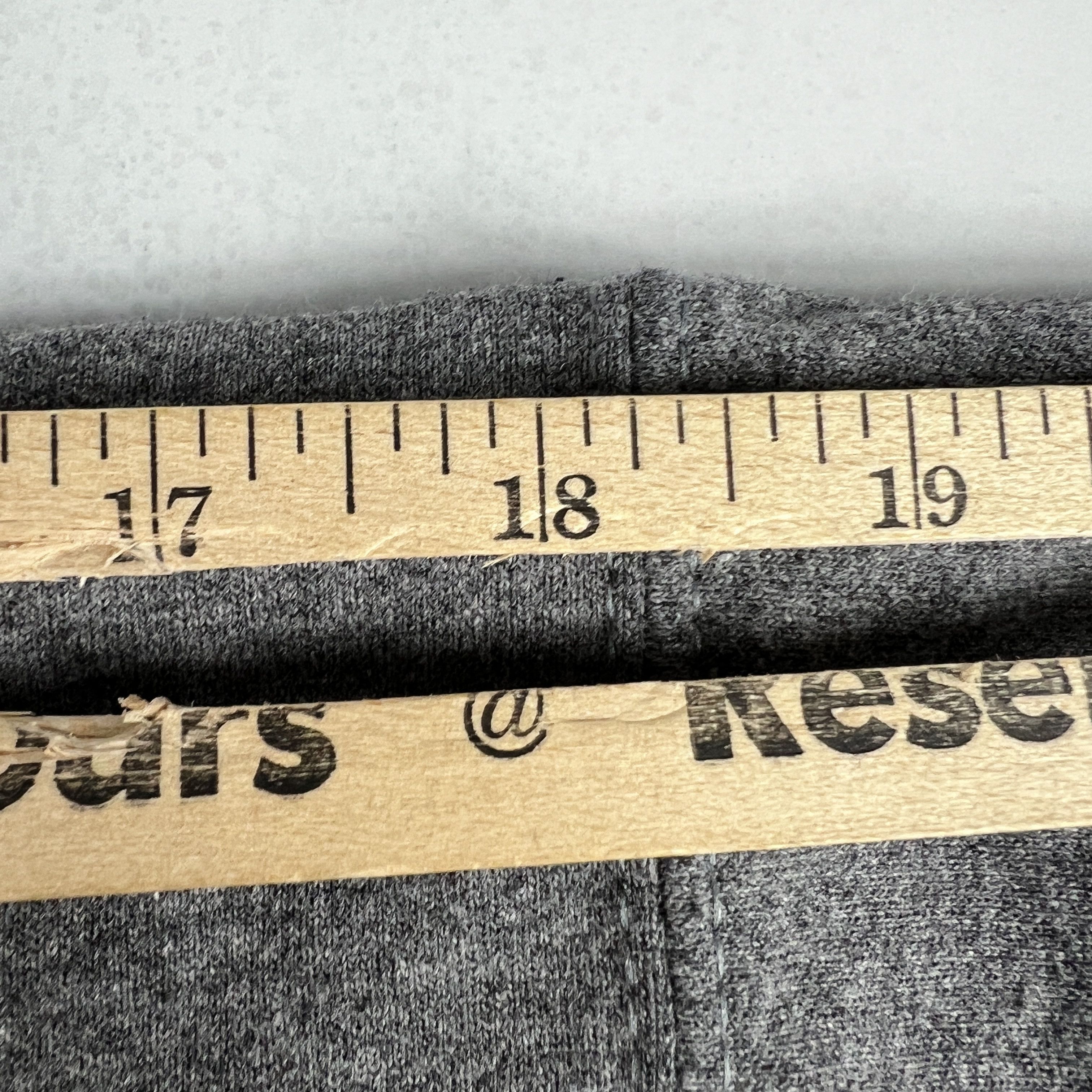 Champion × NCAA Champion Harvard Ivy League Sweater Grey & Red Crewneck Size US S / EU 44-46 / 1 - 14 Thumbnail