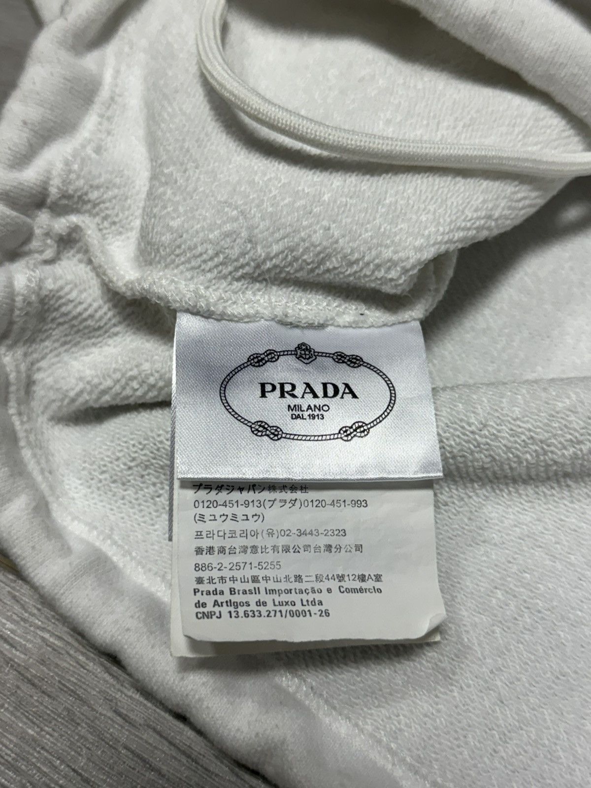 Prada Prada Milano crop top triangle logo tab sweatshirt Size L / US 10 / IT 46 - 5 Thumbnail