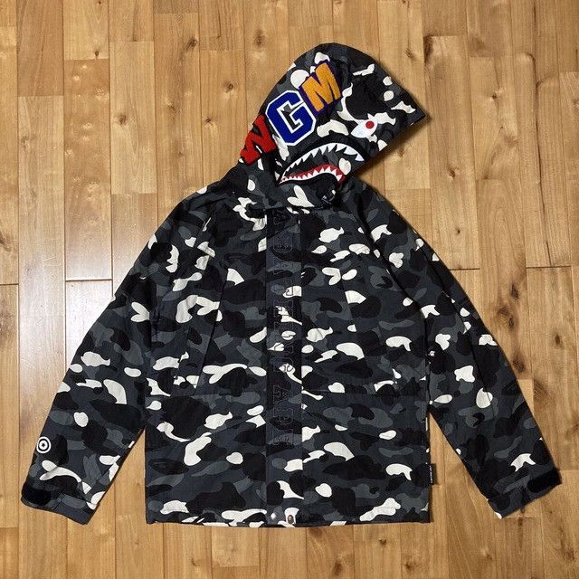 Bape 💫Glow in the dark💫 BAPE camo shark hoodie snowboard jacket Size US M / EU 48-50 / 2 - 2 Thumbnail