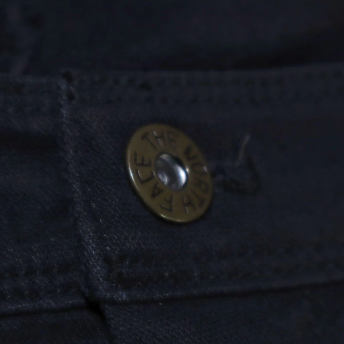 The North Face VINTAGE The North Face Stretch Gathered Hem 3/4 Cotton Chambray Hiking Pants Black Women's 8 Size 30" / US 8 / IT 44 - 6 Thumbnail