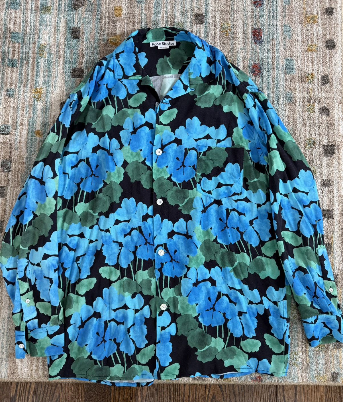 Floral print shirt