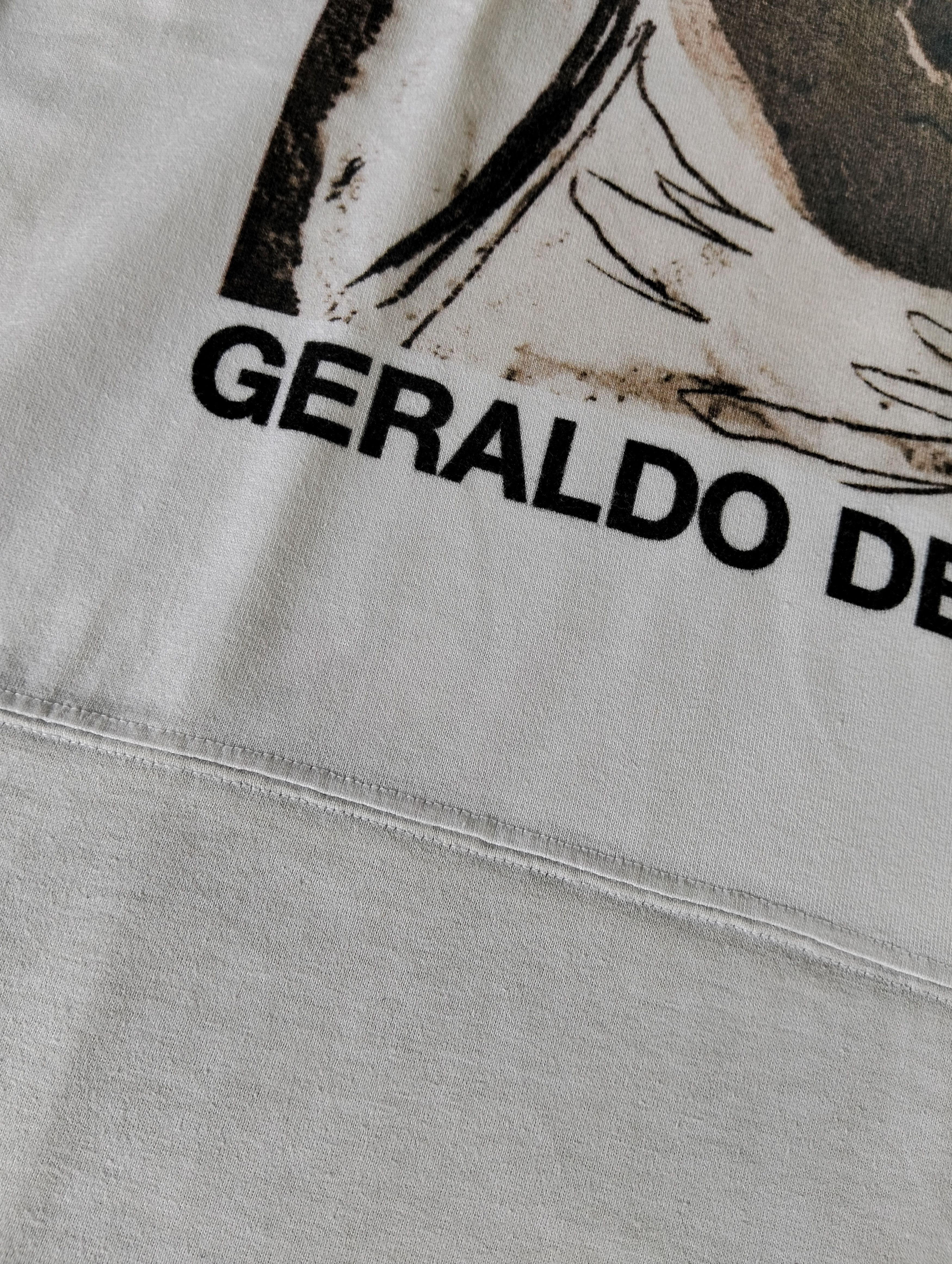 Comme des Garcons Geraldo De Barros Comme des Garcons Tee Shirt Size US S / EU 44-46 / 1 - 6 Thumbnail