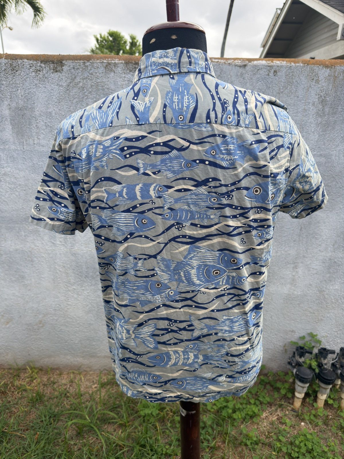 Kahala PreOwned Kahala Hawaiian Print Multicolored Men's Medium Size US M / EU 48-50 / 2 - 2 Thumbnail