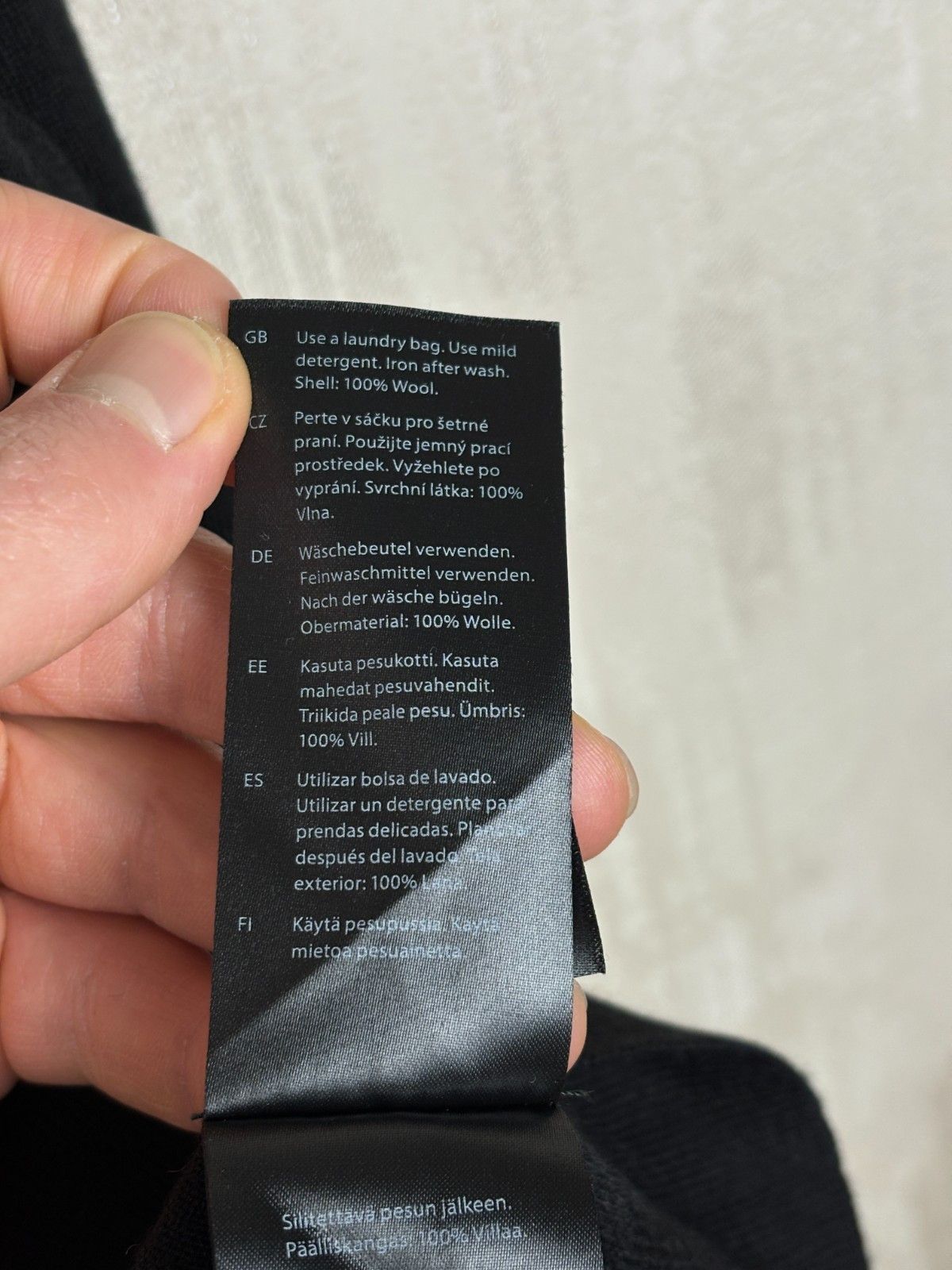 Cos COS Turtleneck Wool Sweater Jumper Size US S / EU 44-46 / 1 - 9 Thumbnail