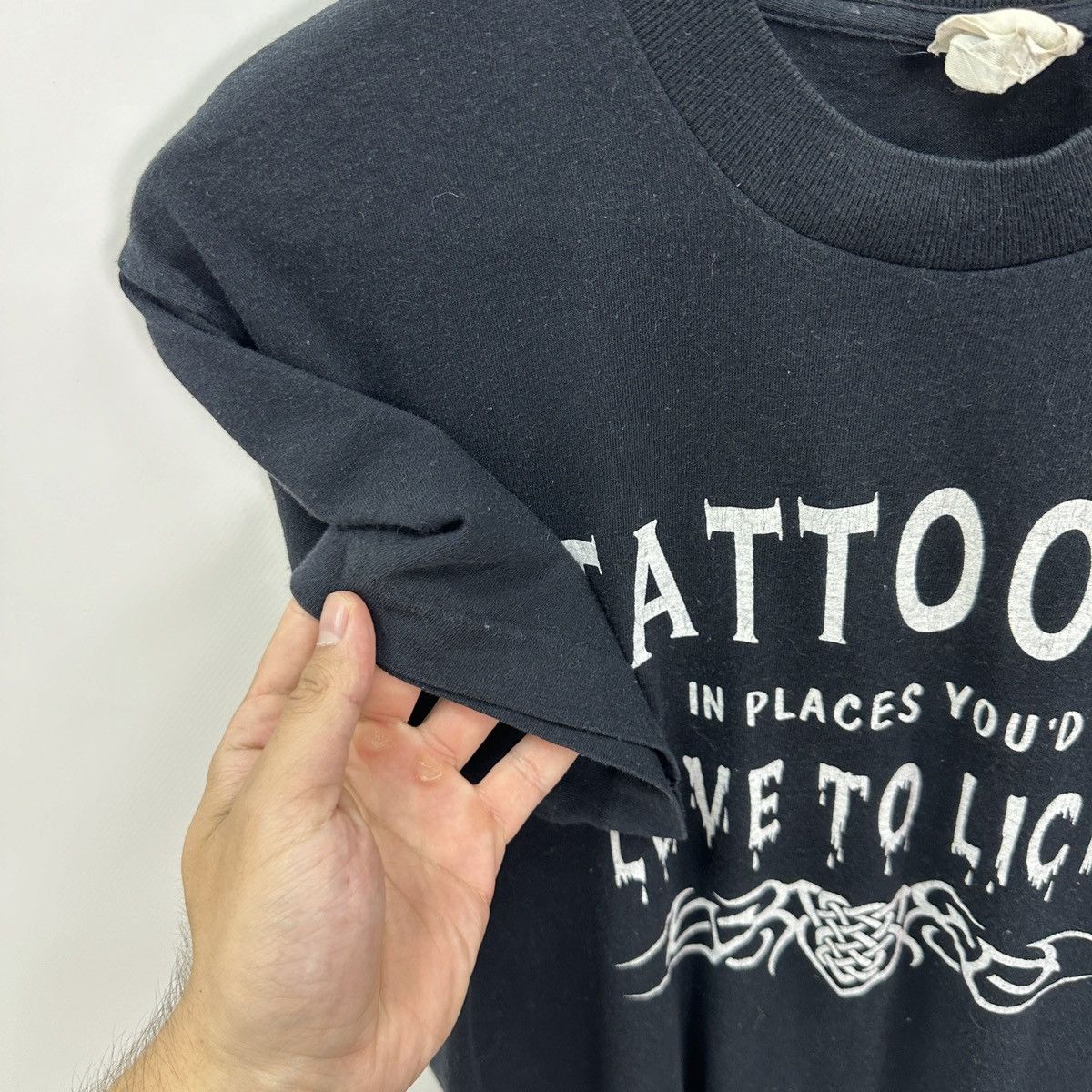 Vintage Vintage 90s Tattoed in place you love to lick tee y2k humor Size US M / EU 48-50 / 2 - 5 Thumbnail