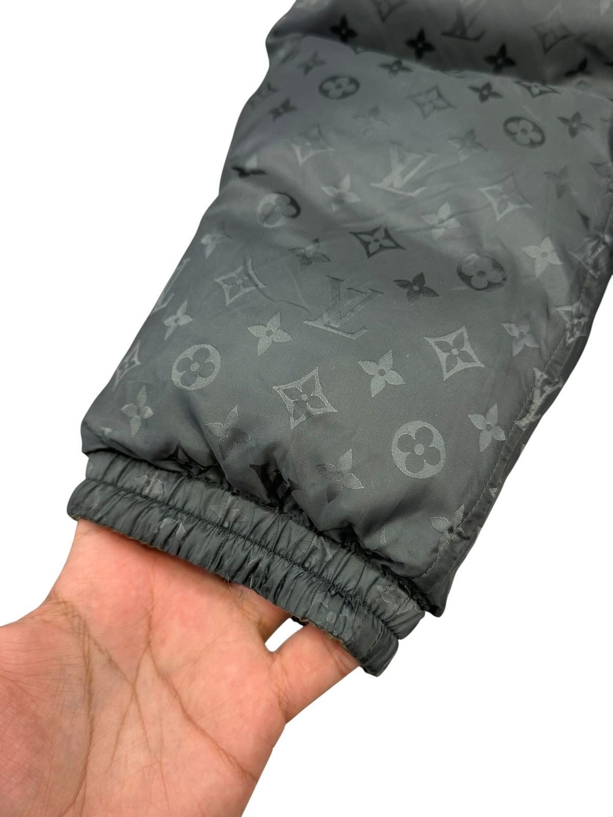 Louis Vuitton Louis Vuitton Monogram Reversible Jacket Size 58 Size US XXL / EU 58 / 5 - 10 Thumbnail