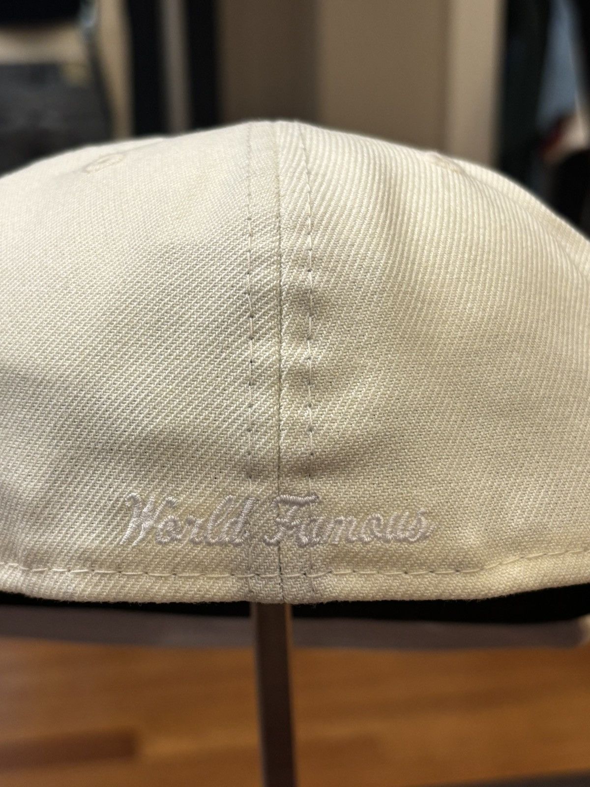 New Era × Supreme Supreme New Era World Famous Hat White Size ONE SIZE - 7 Thumbnail