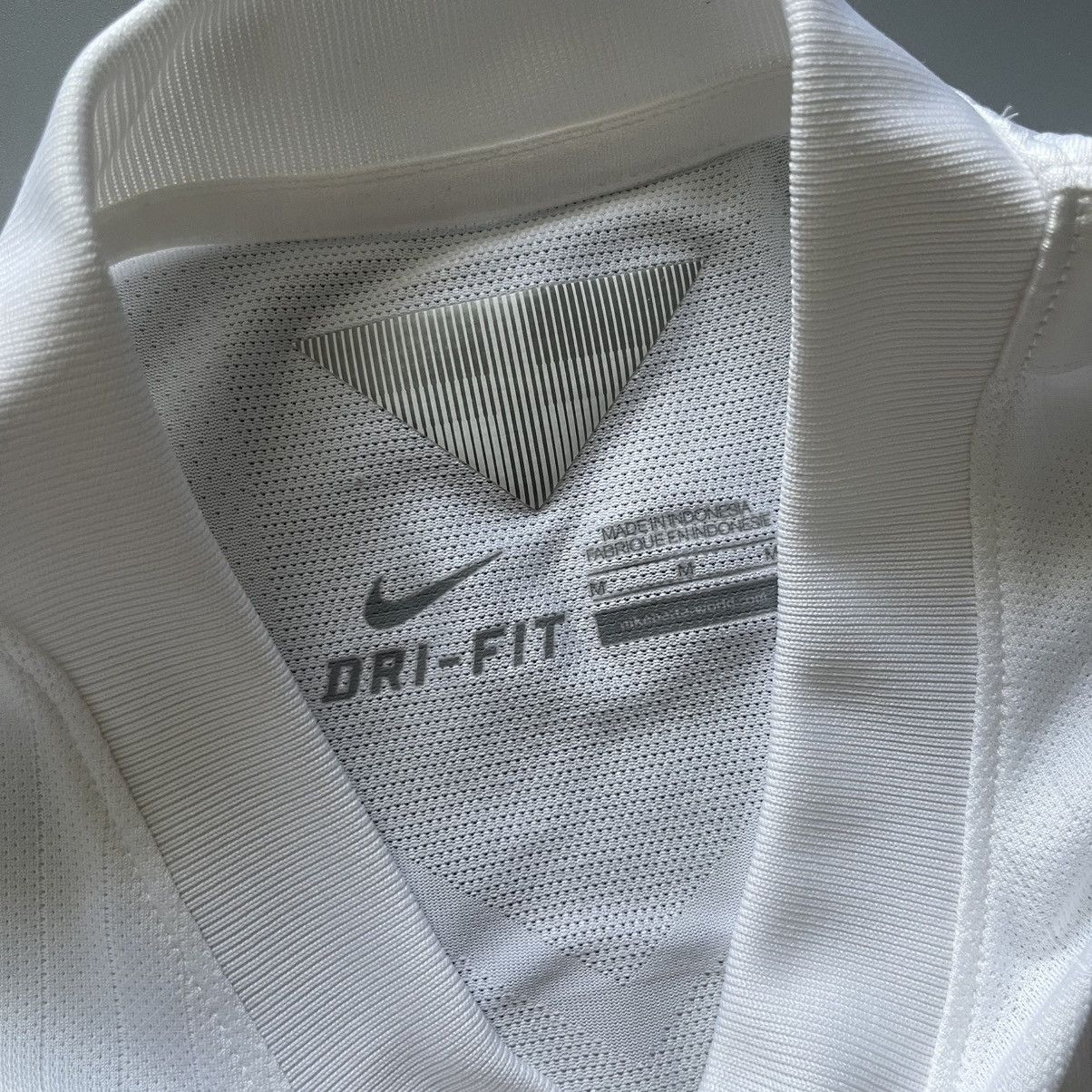Nike × Vintage ENGLAND NIKE 2014 WORLD CUP SOCCER HOME PLAYER ISSUE JERSEY Size US M / EU 48-50 / 2 - 6 Thumbnail