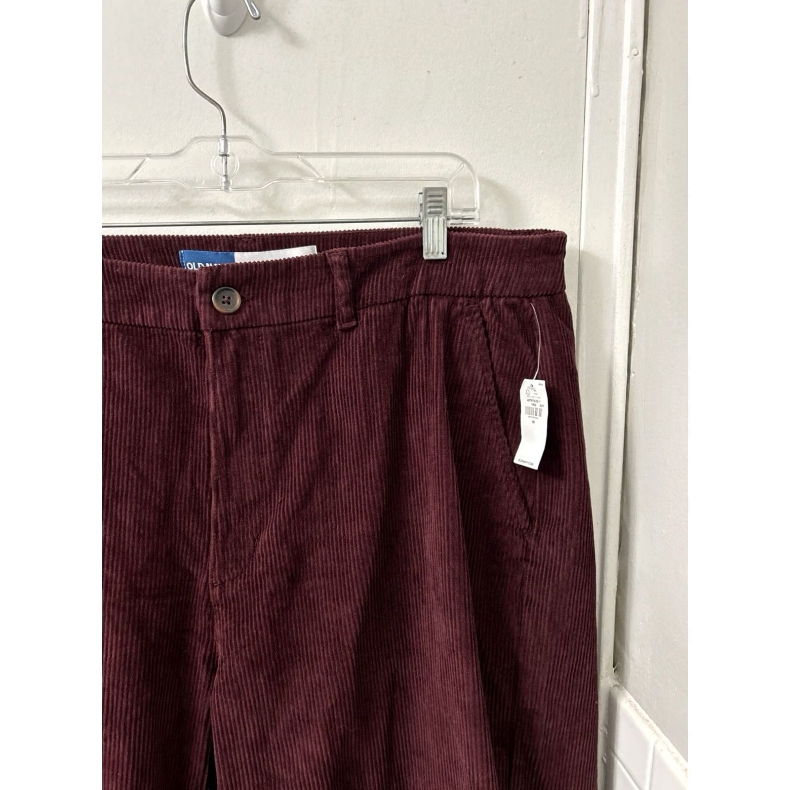 Old Navy Old Navy Womens Corduroy Pants Burgundy 16 Regular High Rise Wide-Leg NWT Size 38" / US 16 / IT 52 - 4 Thumbnail
