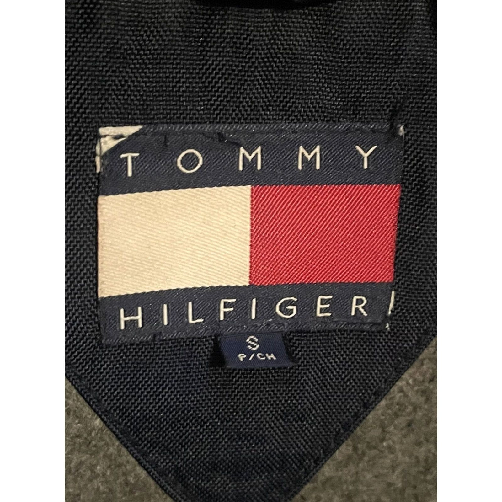 Tommy Hilfiger Vintage Tommy Hilfiger Athletic Gear Crest Coat Jacket Small Patch (C19) Size US S / EU 44-46 / 1 - 5 Thumbnail